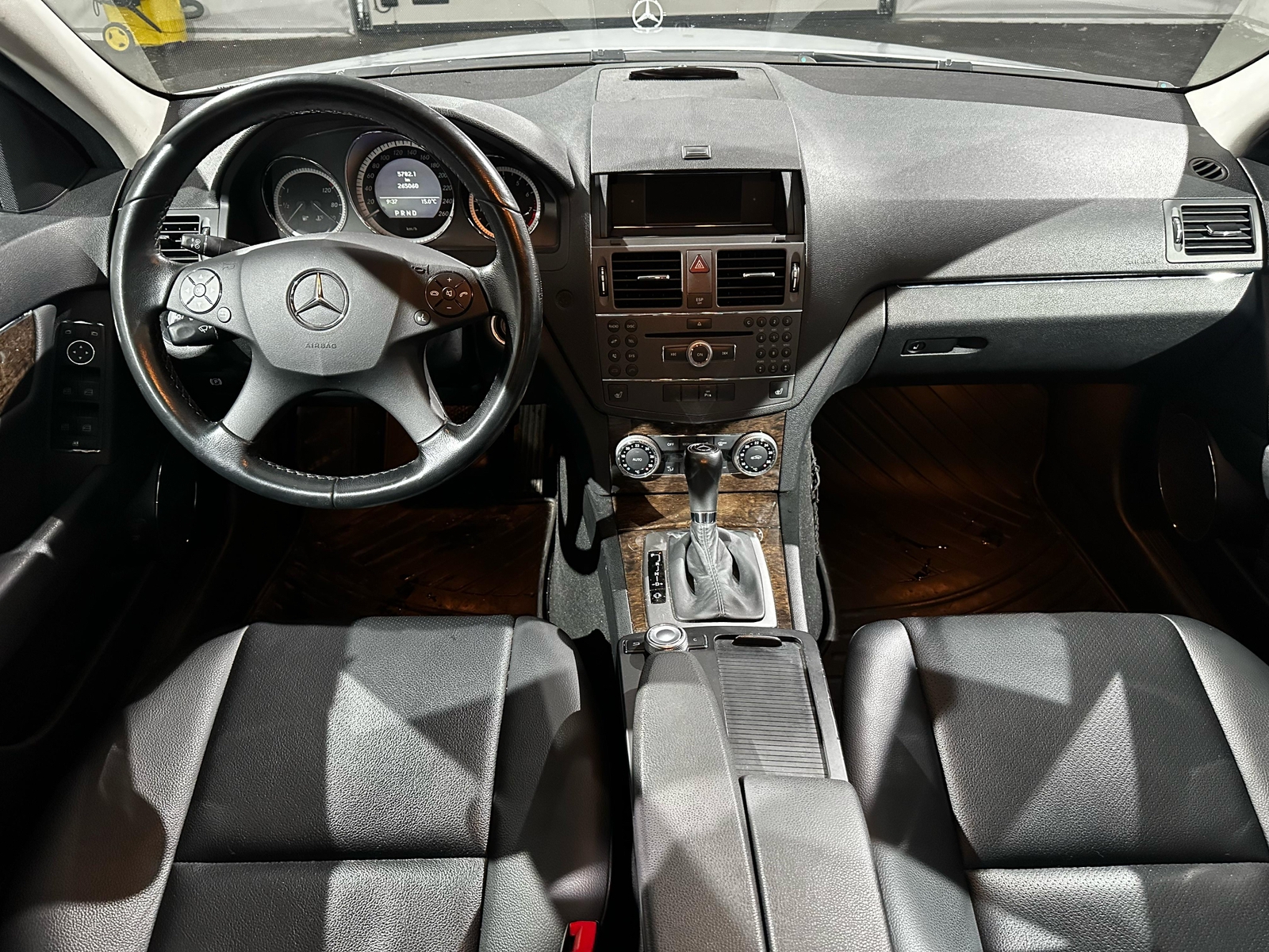 Mercedes-Benz C 2010, bild 5/10