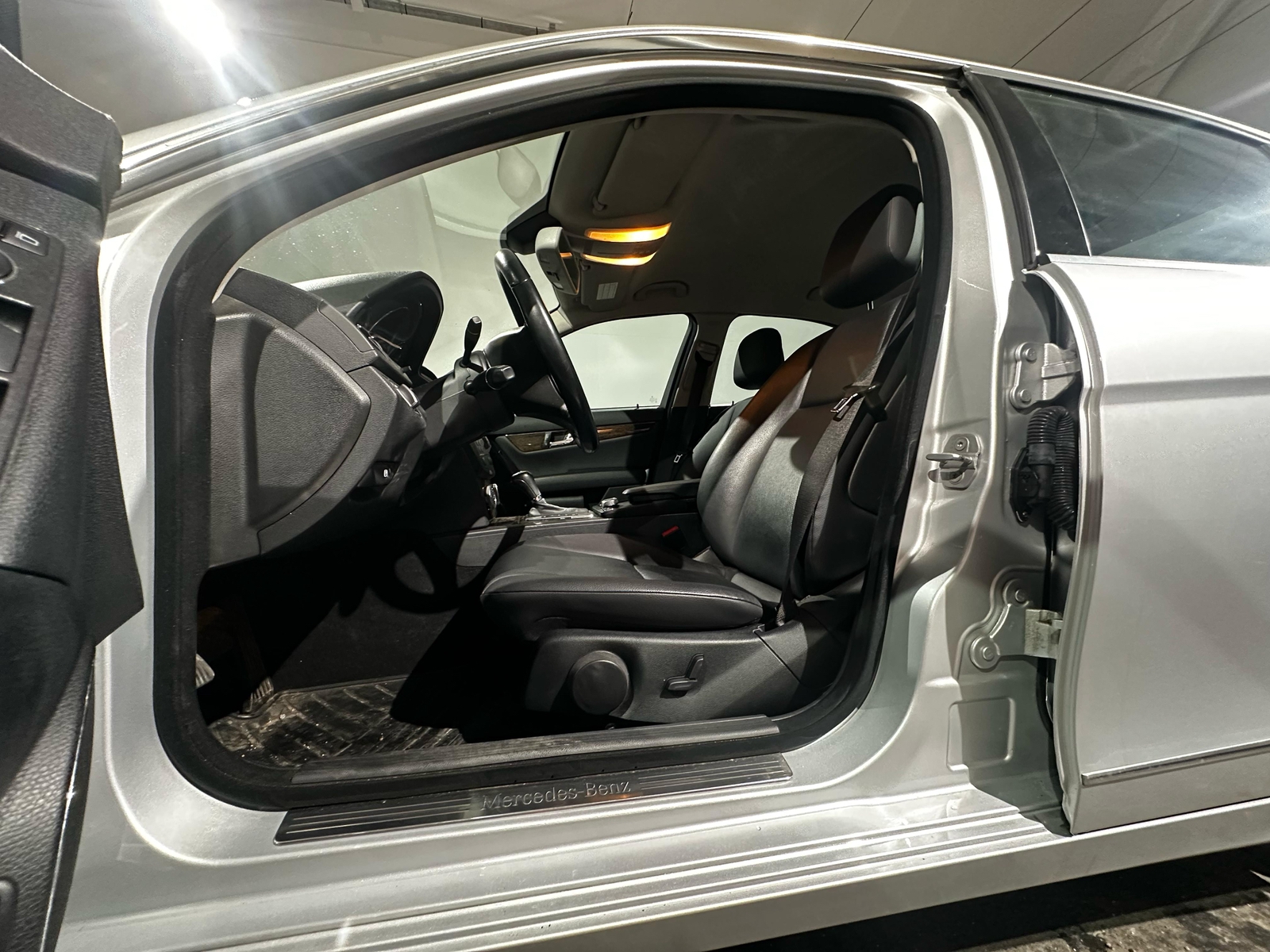 Mercedes-Benz C 2010, bild 4/10
