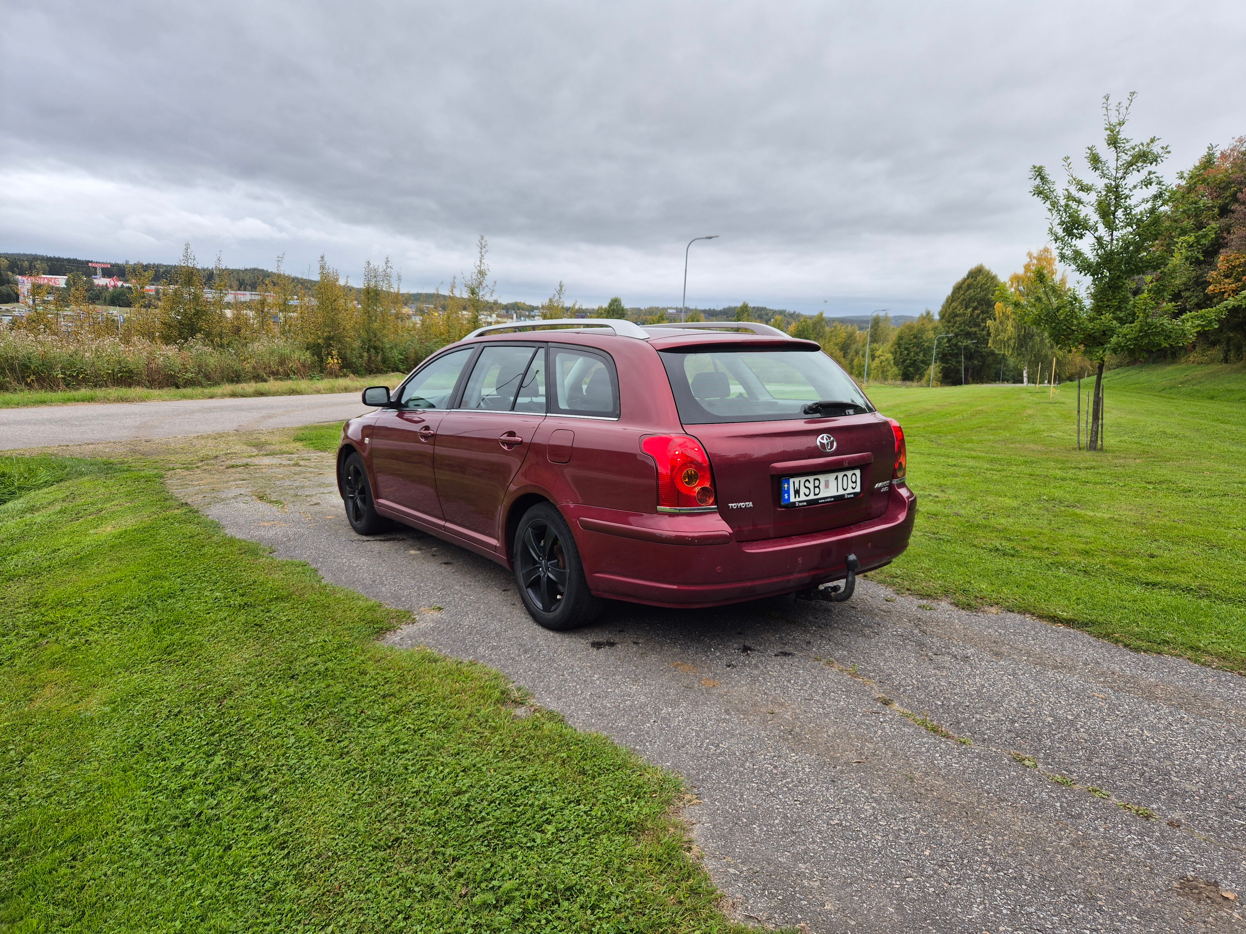 Toyota Avensis 2005, bild 4/6