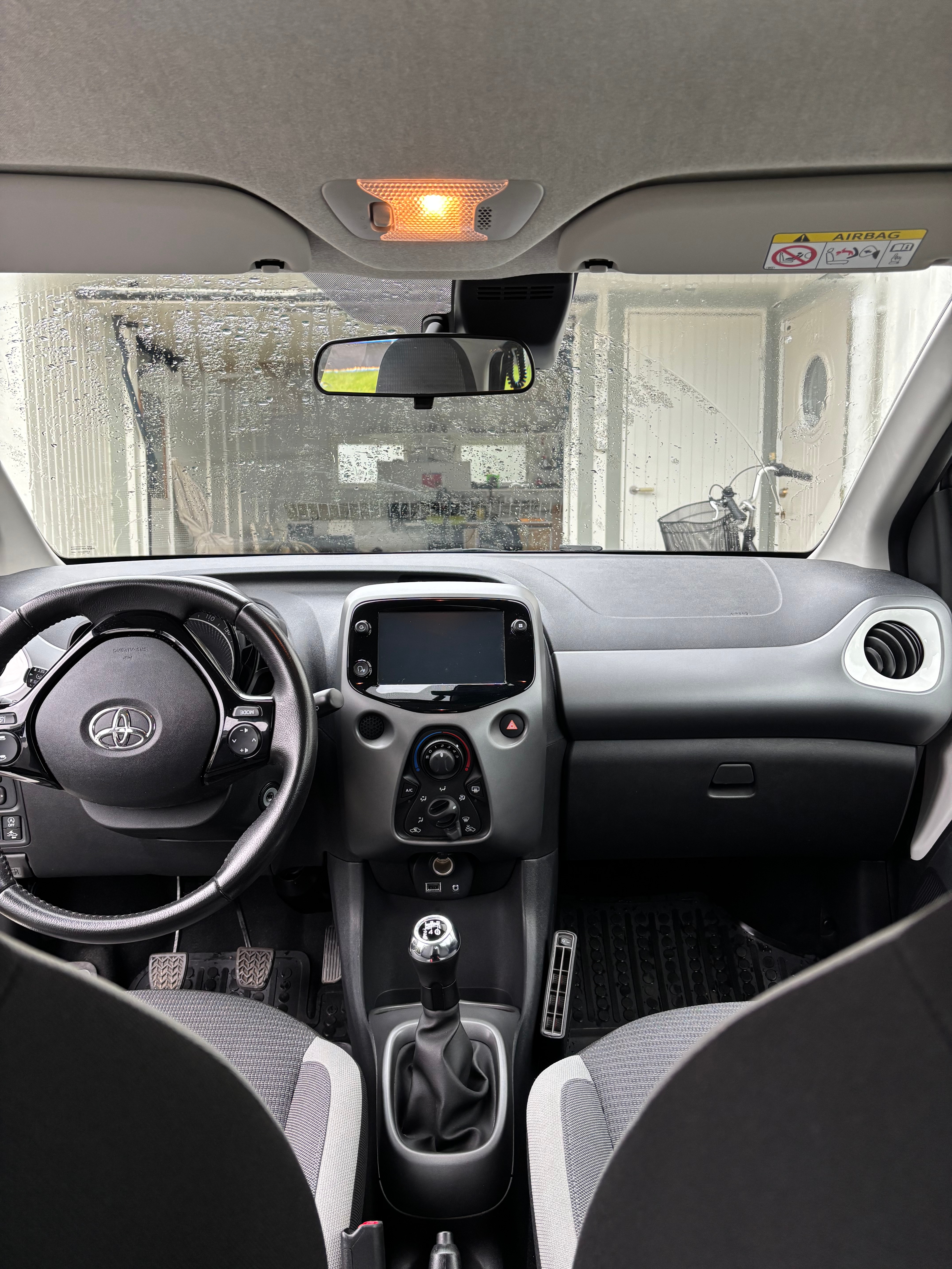 Toyota Aygo 5-dörrar 1.0 VVT-i Manuell 2020, bild 5/9
