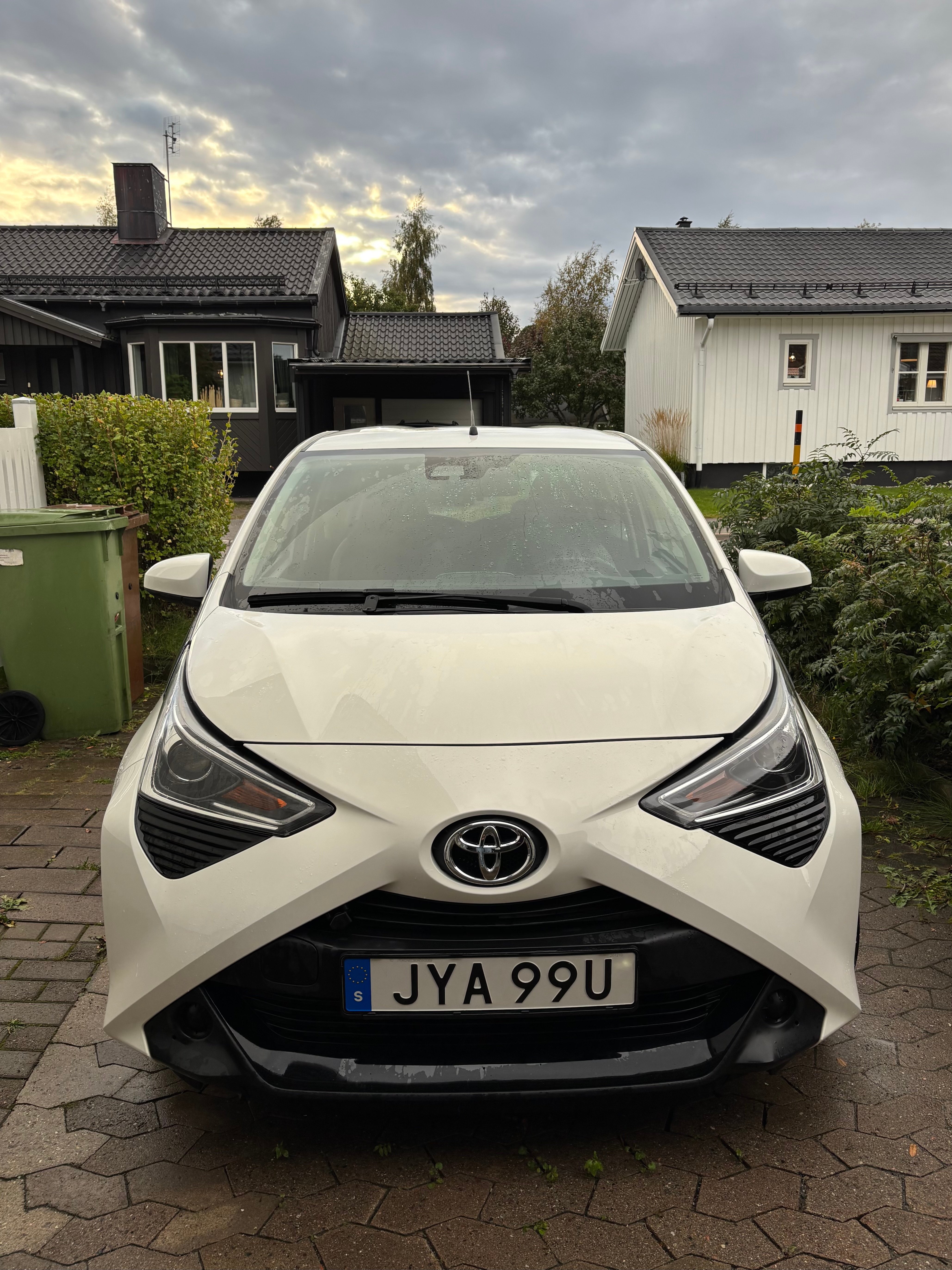 Toyota Aygo 5-dörrar 1.0 VVT-i Manuell 2020, bild 2/9