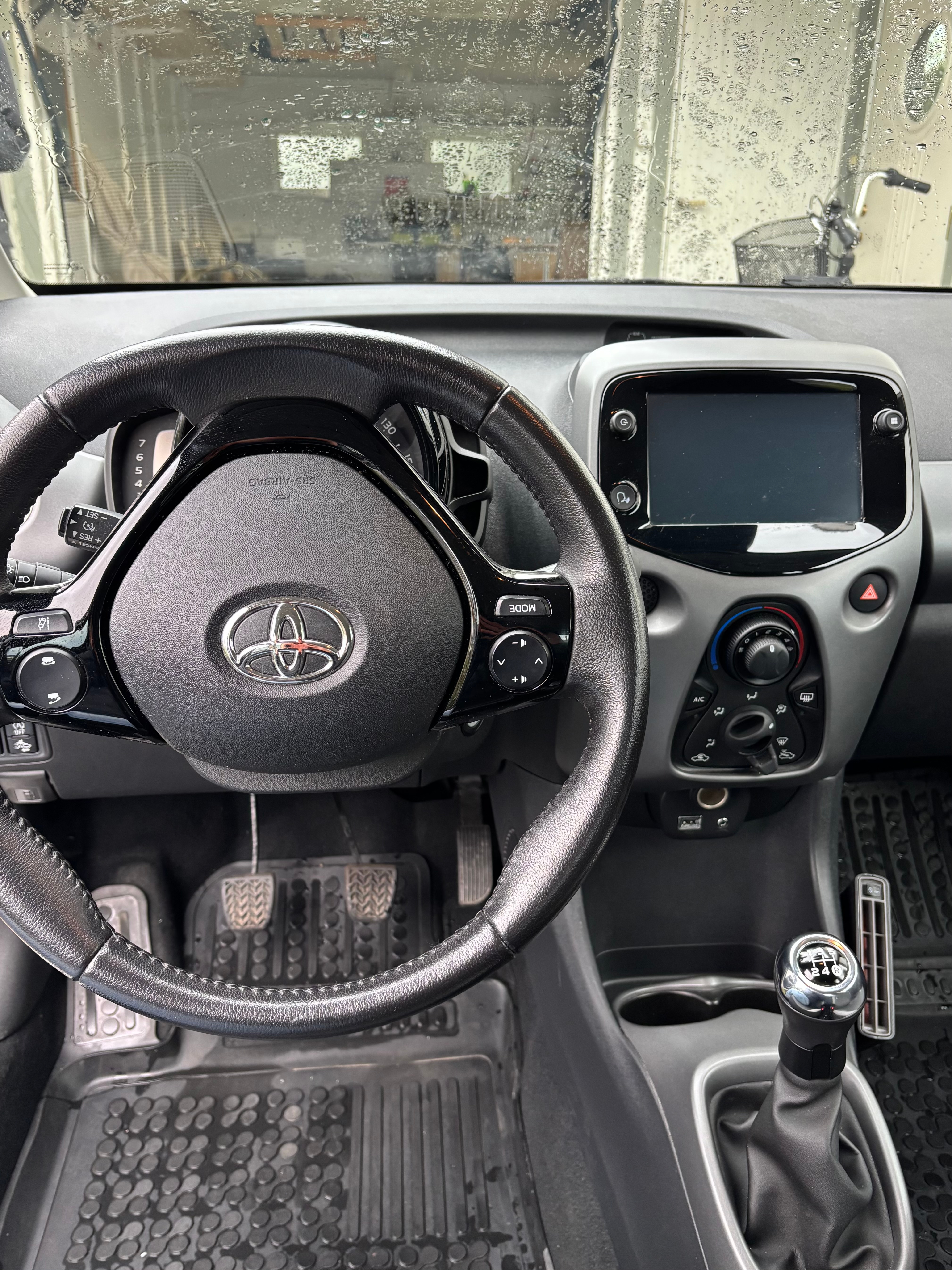 Toyota Aygo 5-dörrar 1.0 VVT-i Manuell 2020, bild 7/9
