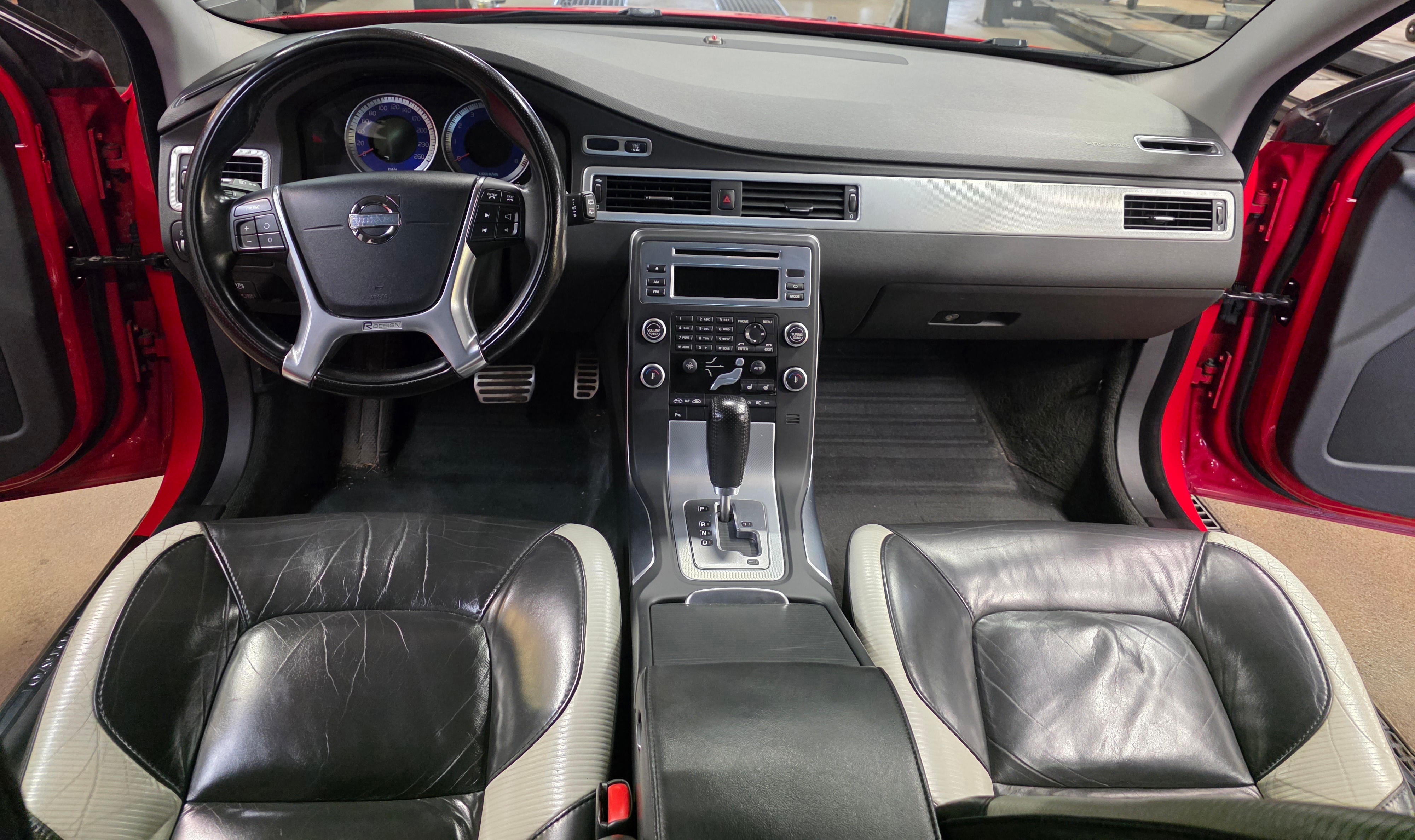 Volvo V70 T4 Powershift 2011, kuva 5/7