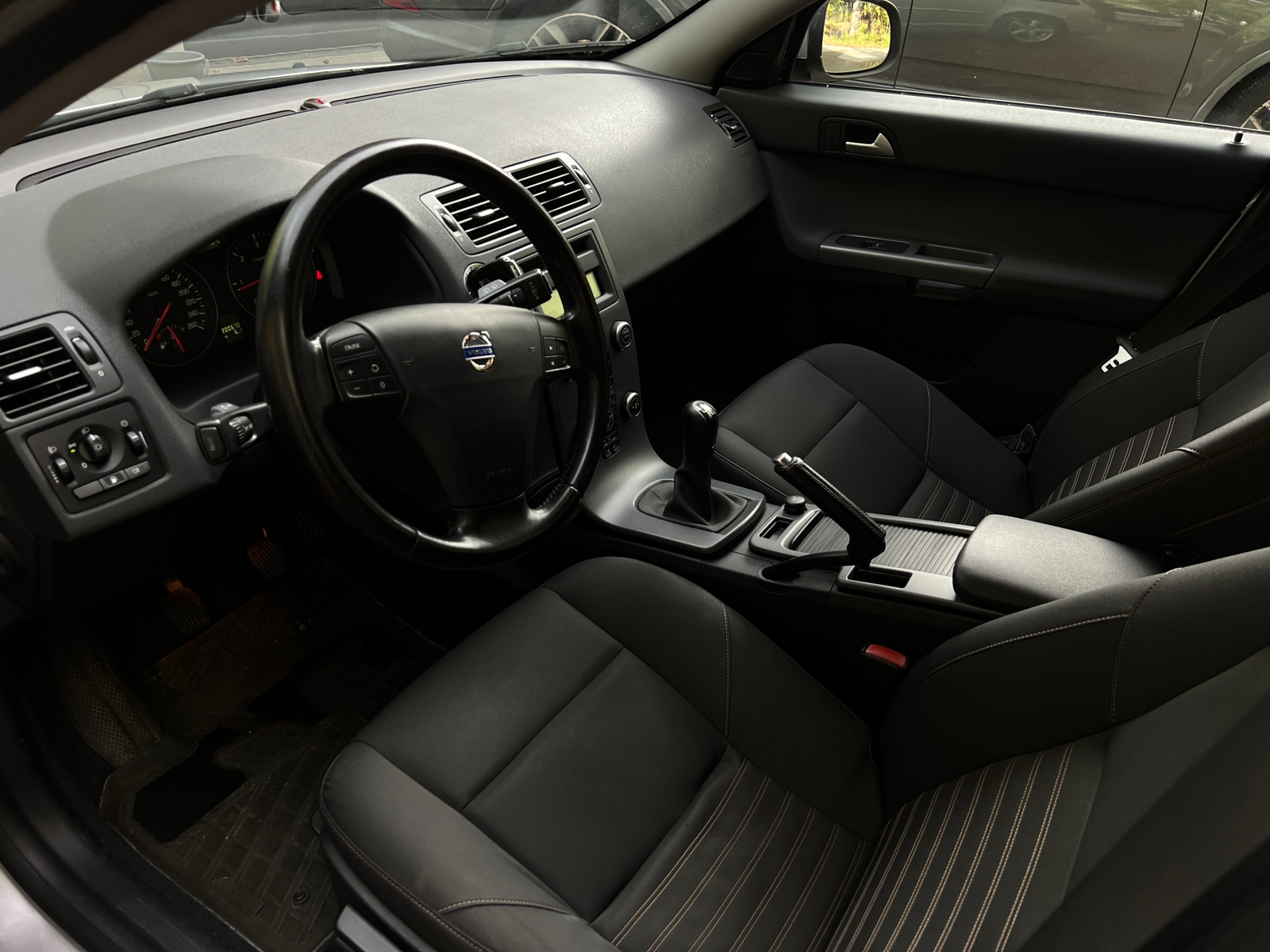 Volvo V50 D2 Manuell 2011, bild 7/10