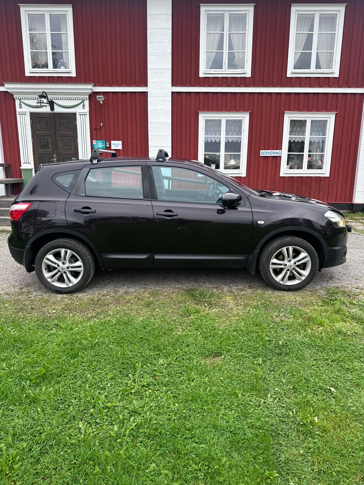 Nissan Qashqai 1.6 Manuell 2010, bild 7/10