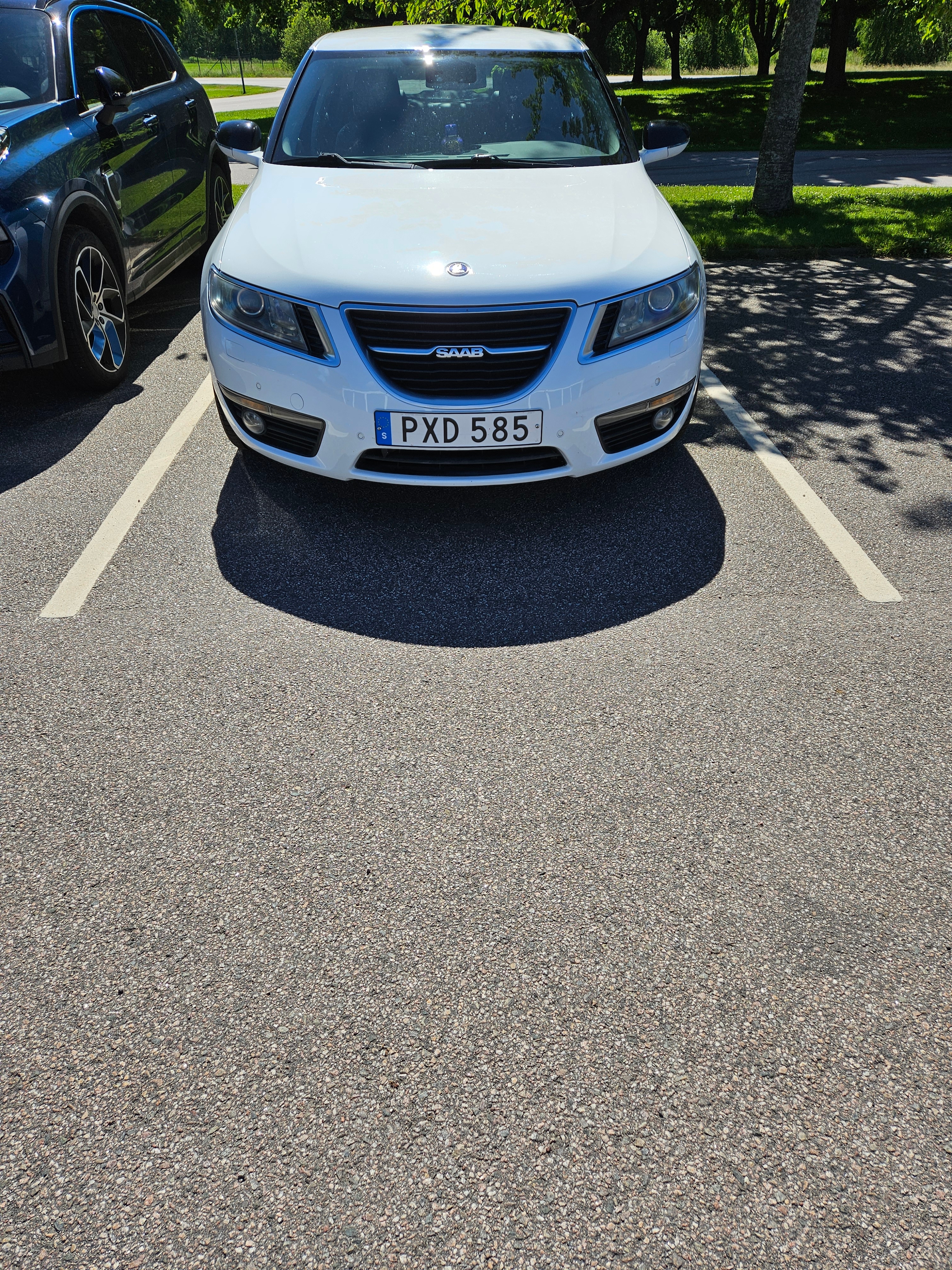 Saab 9-5 SportSedan 2.0 TiD DPF Manuell 2010, bild 6/7