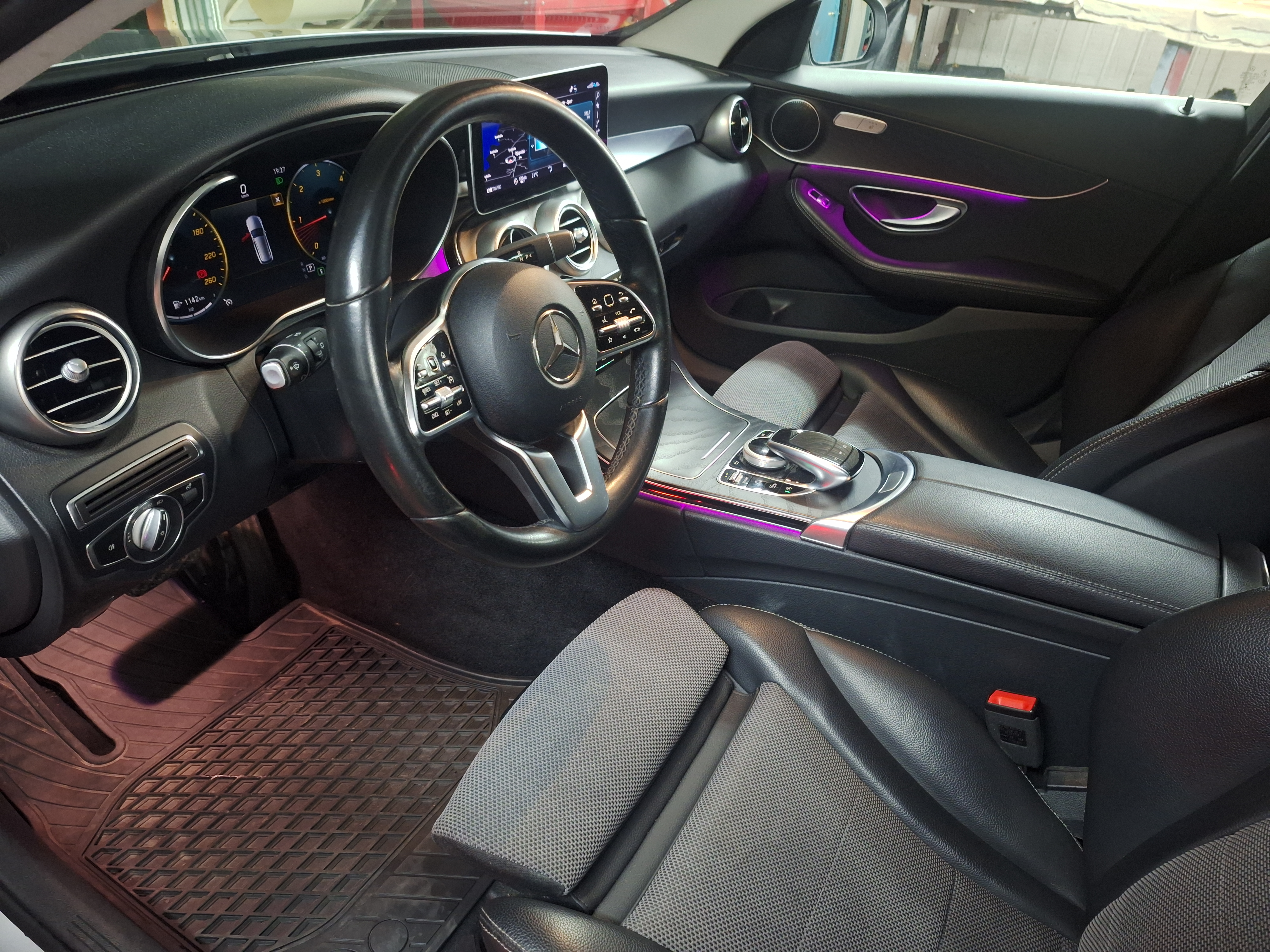 Mercedes-Benz C 200 T d 9G-Tronic 2019, bild 6/7
