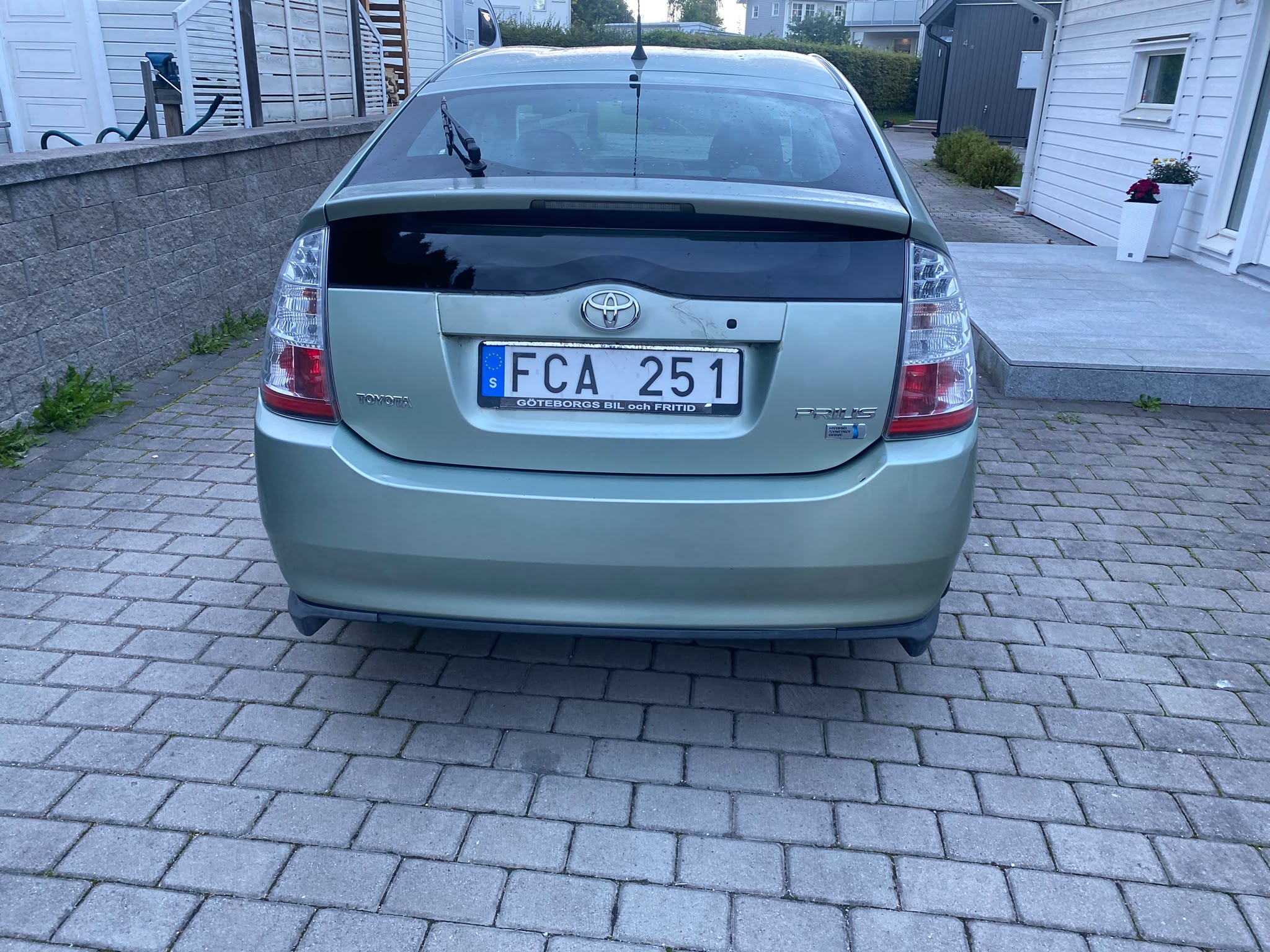 Toyota Prius 1.5 VVT-i + 3CM CVT 2007, kuva 4/6