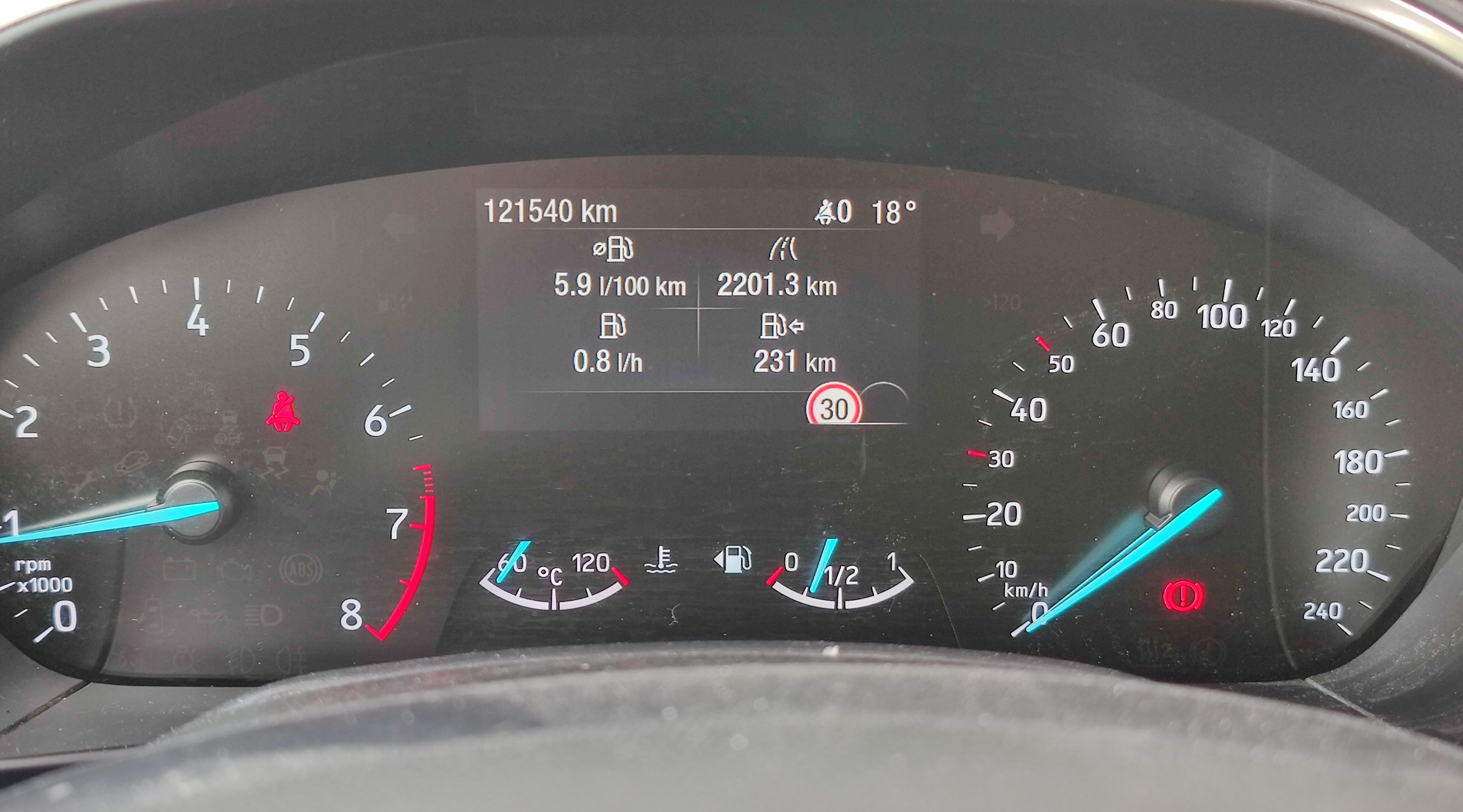 Ford Focus Kombi 1.0 EcoBoost Manuell 2019, bild 5/5