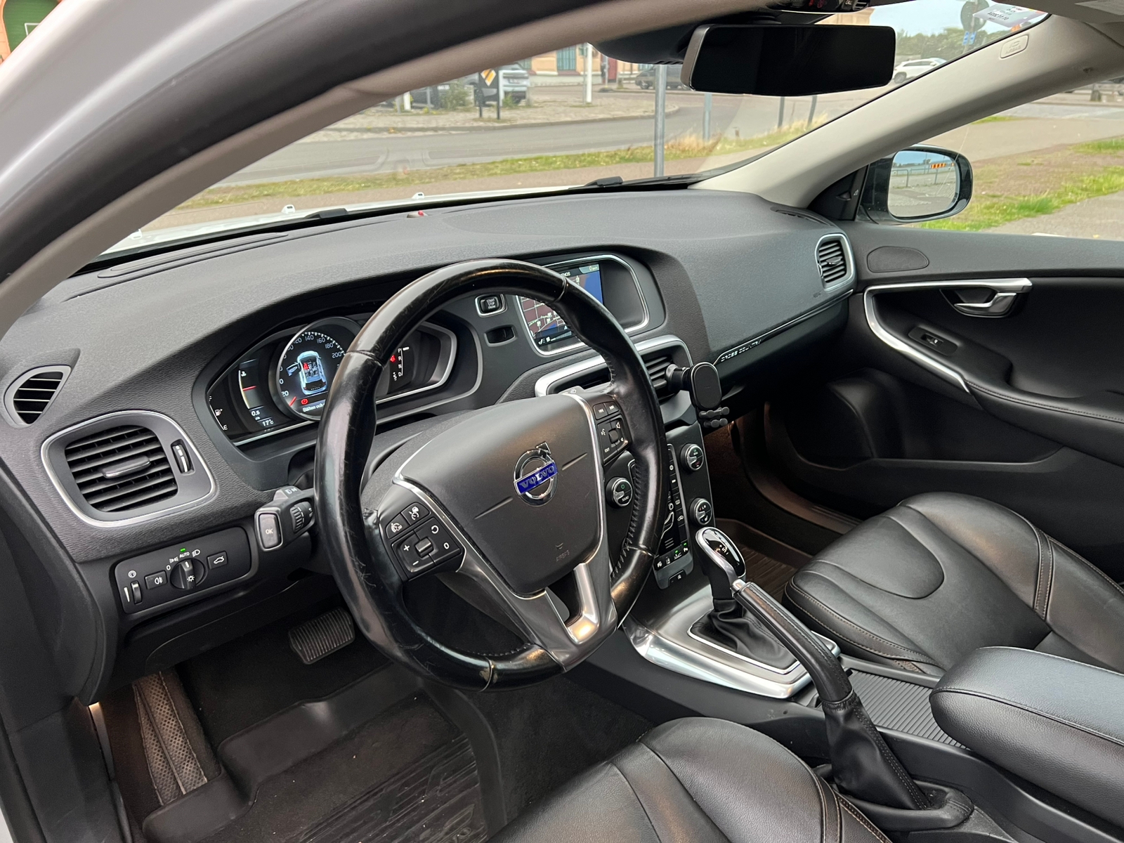 Volvo V40 Cross Country D3 Geartronic 2015, bild 4/6