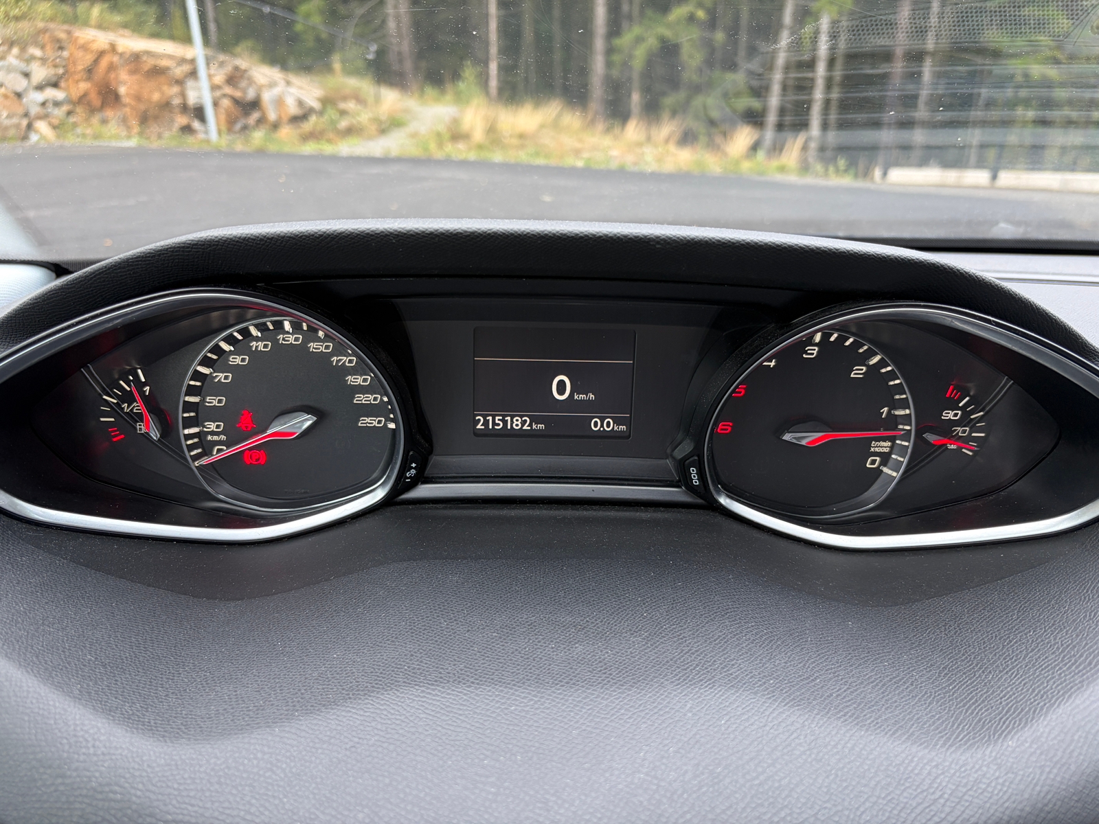 Peugeot 308 SW 1.6 e-HDi 115 FAP Manuell 2014, bild 3/7