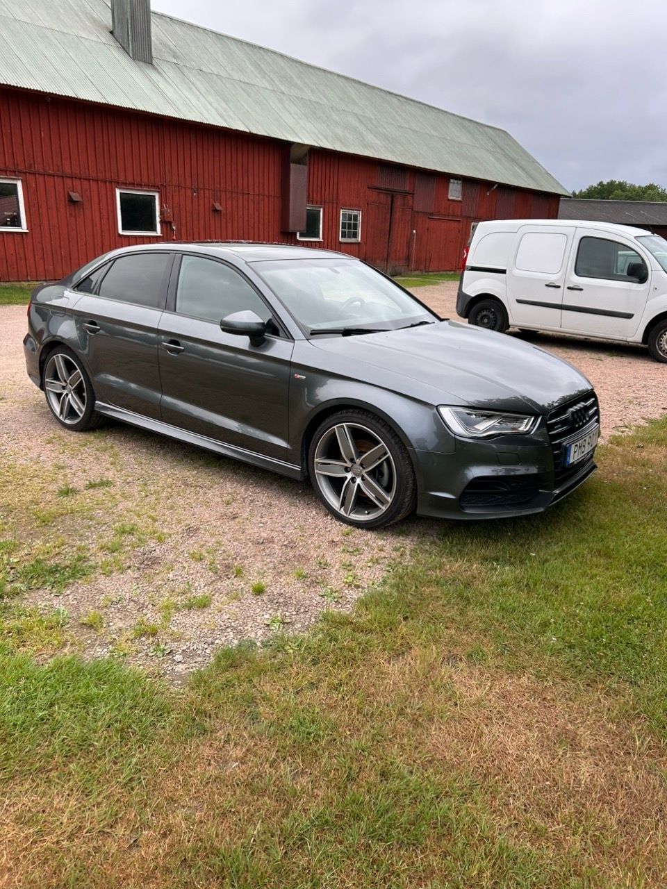 Audi A3 Sedan 2.0 TDI quattro S Tronic 2016, bild 2/6
