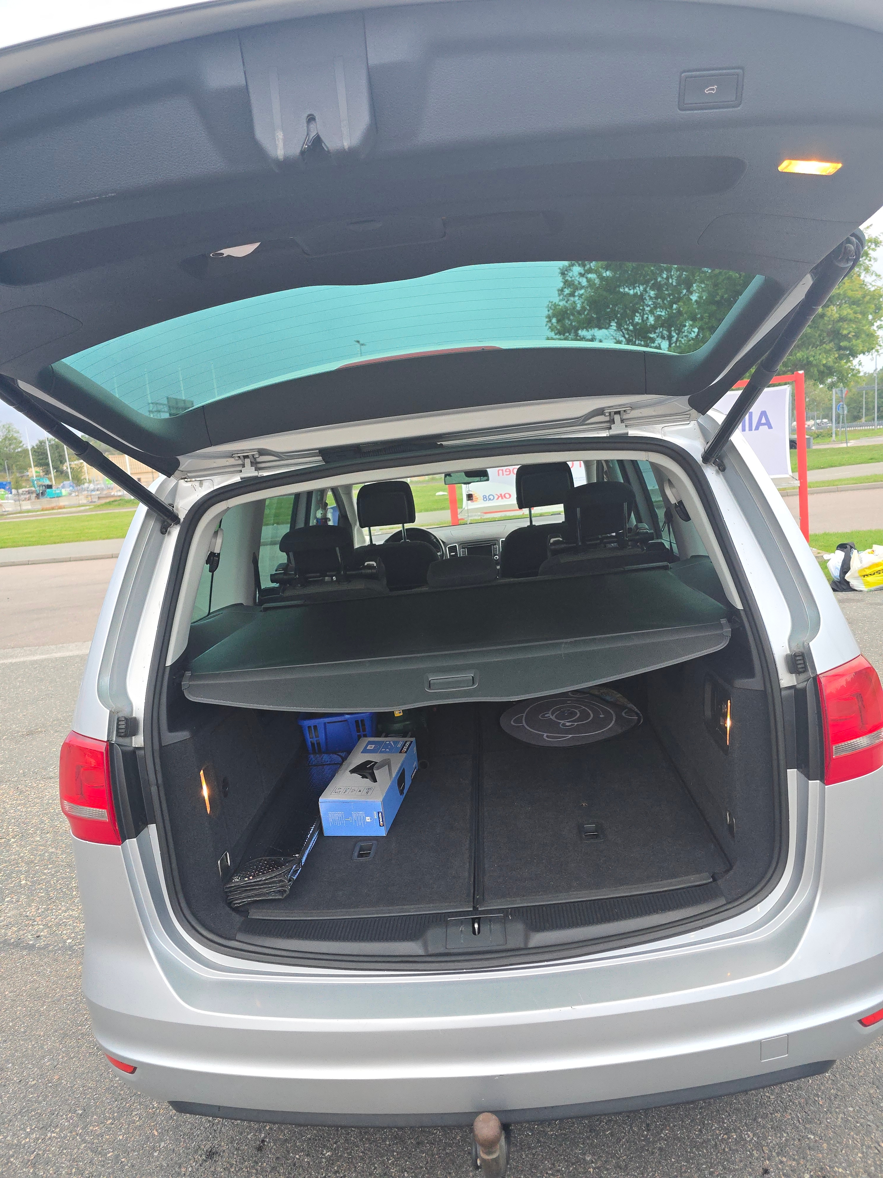Volkswagen Sharan 2014, bild 3/7