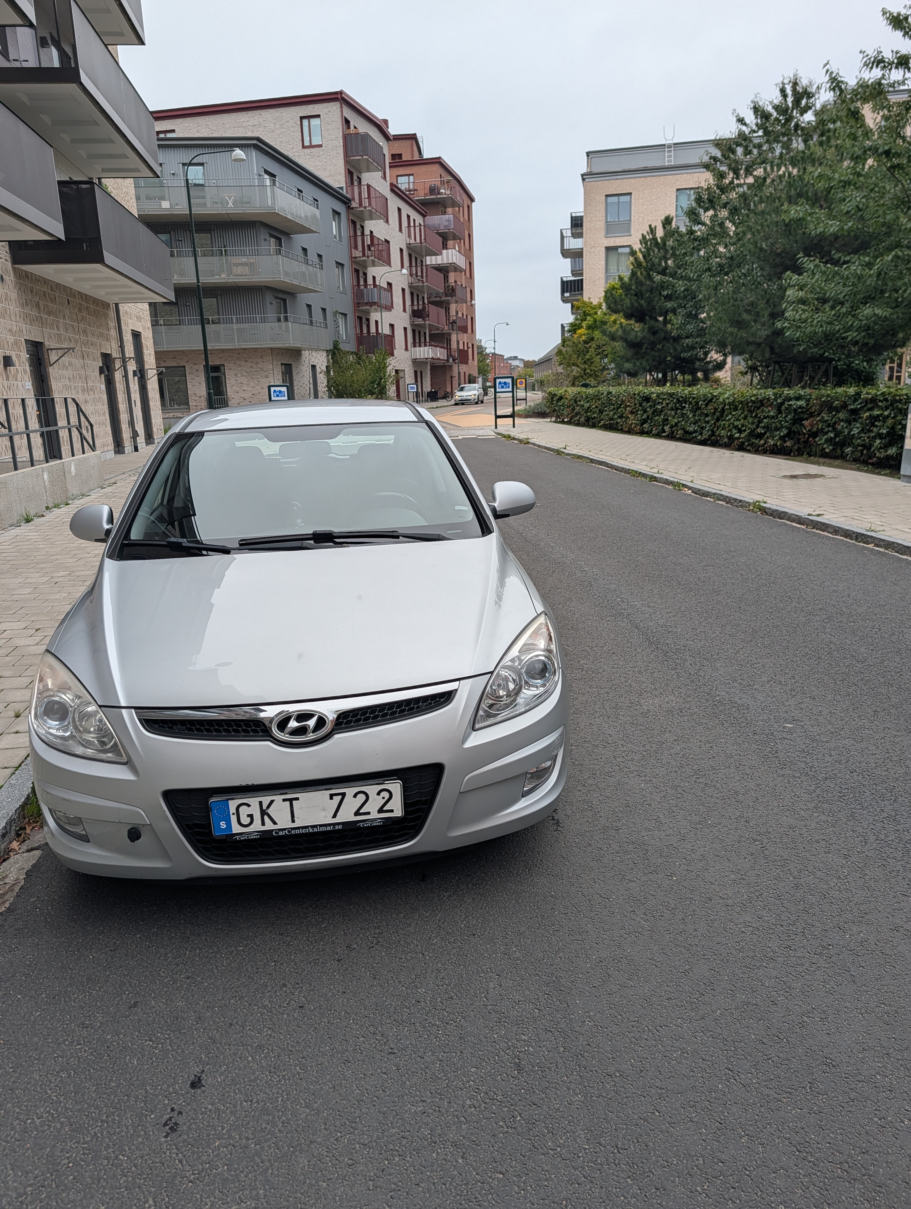 Hyundai i30 1.6 Manuell 2008, bild 2/10