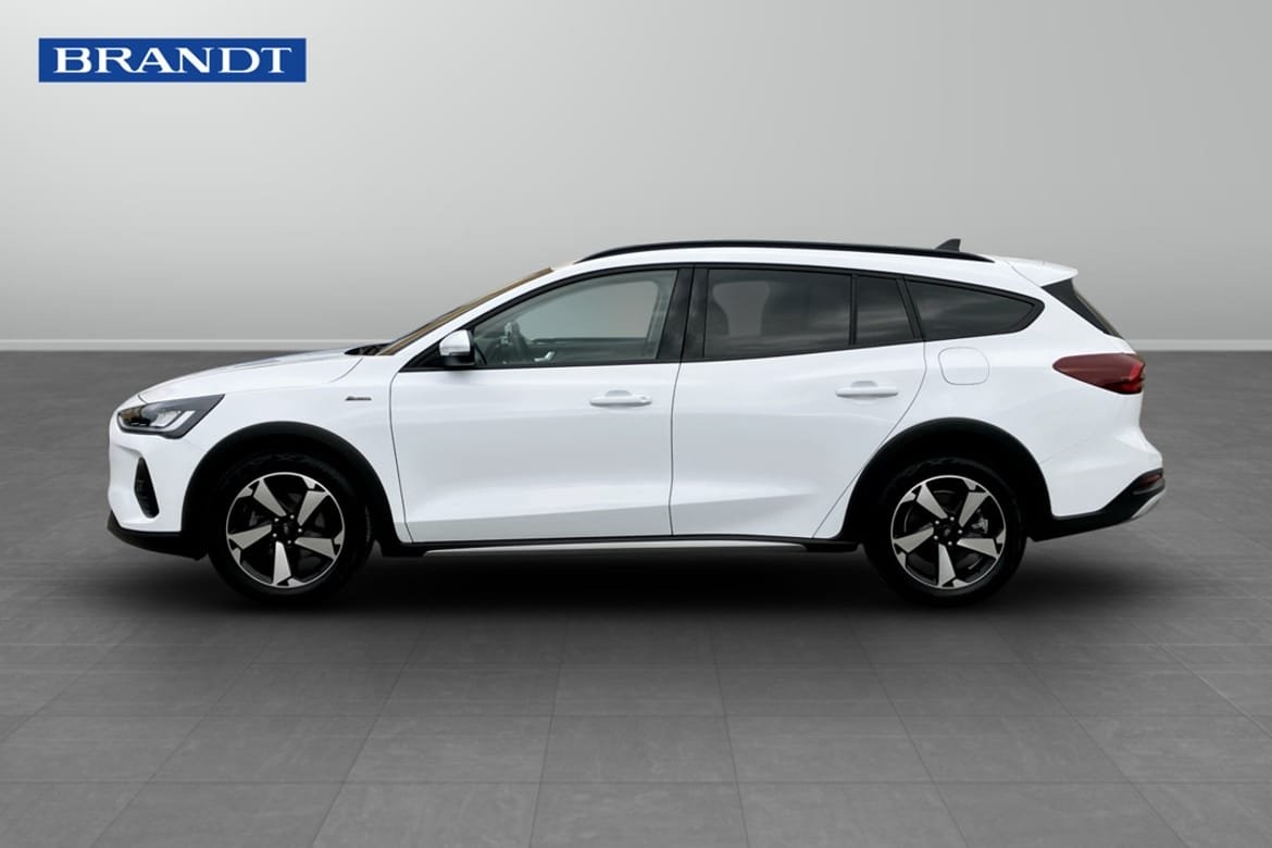 Ford Focus 2023, bild 3/9