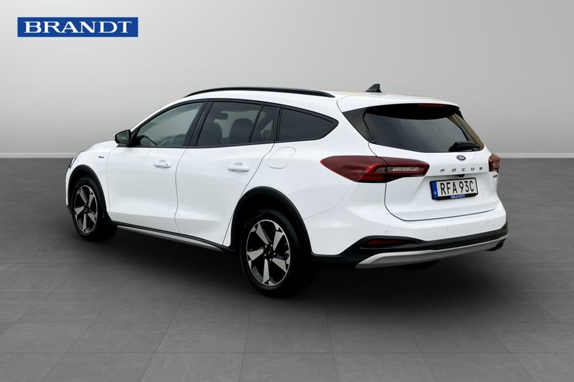 Ford Focus 2023, bild 2/9