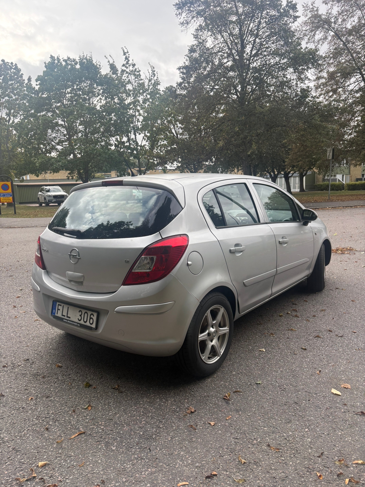 Opel Corsa 5-dörrar 1.2 Twinport Manuell 2007, bild 4/5
