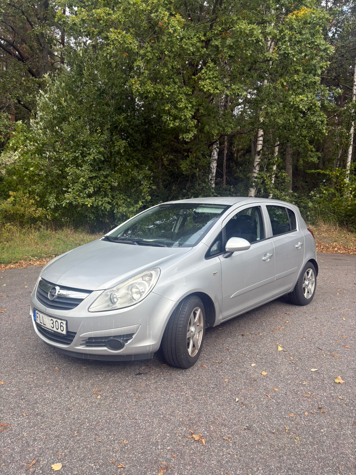 Opel Corsa 5-dörrar 1.2 Twinport Manuell 2007, bild 2/5