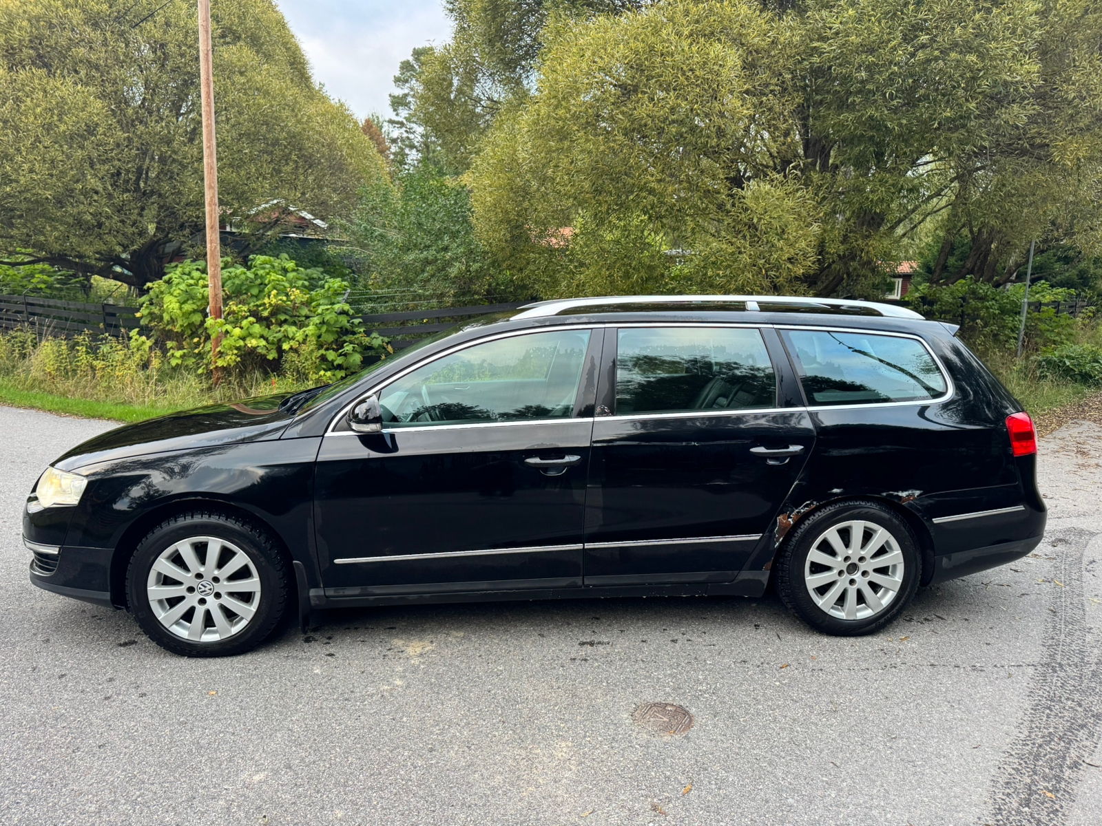 Volkswagen Passat 2010, kuva 2/10