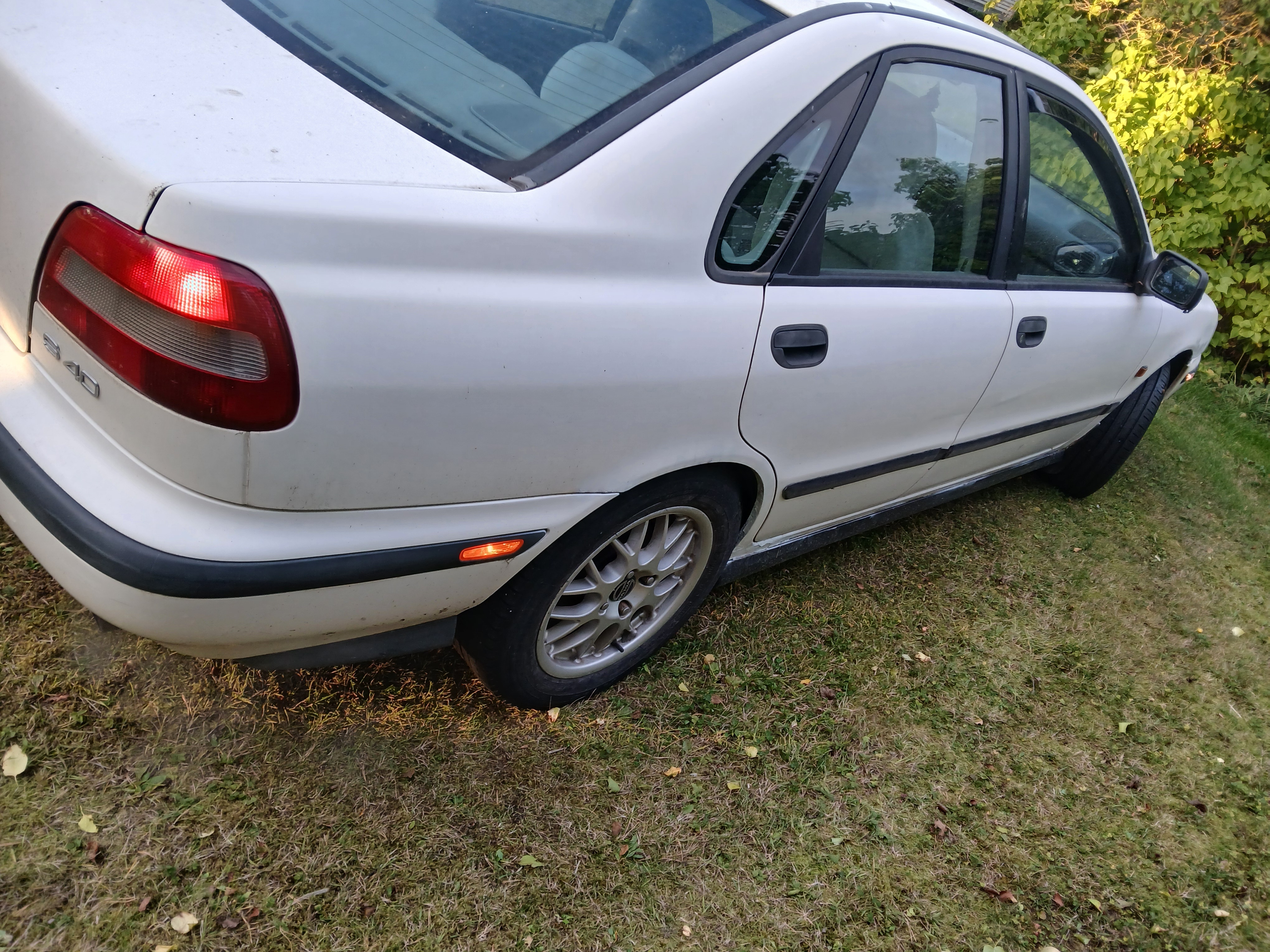 Volvo S40 2.0 Manuell 1996, bild 4/6