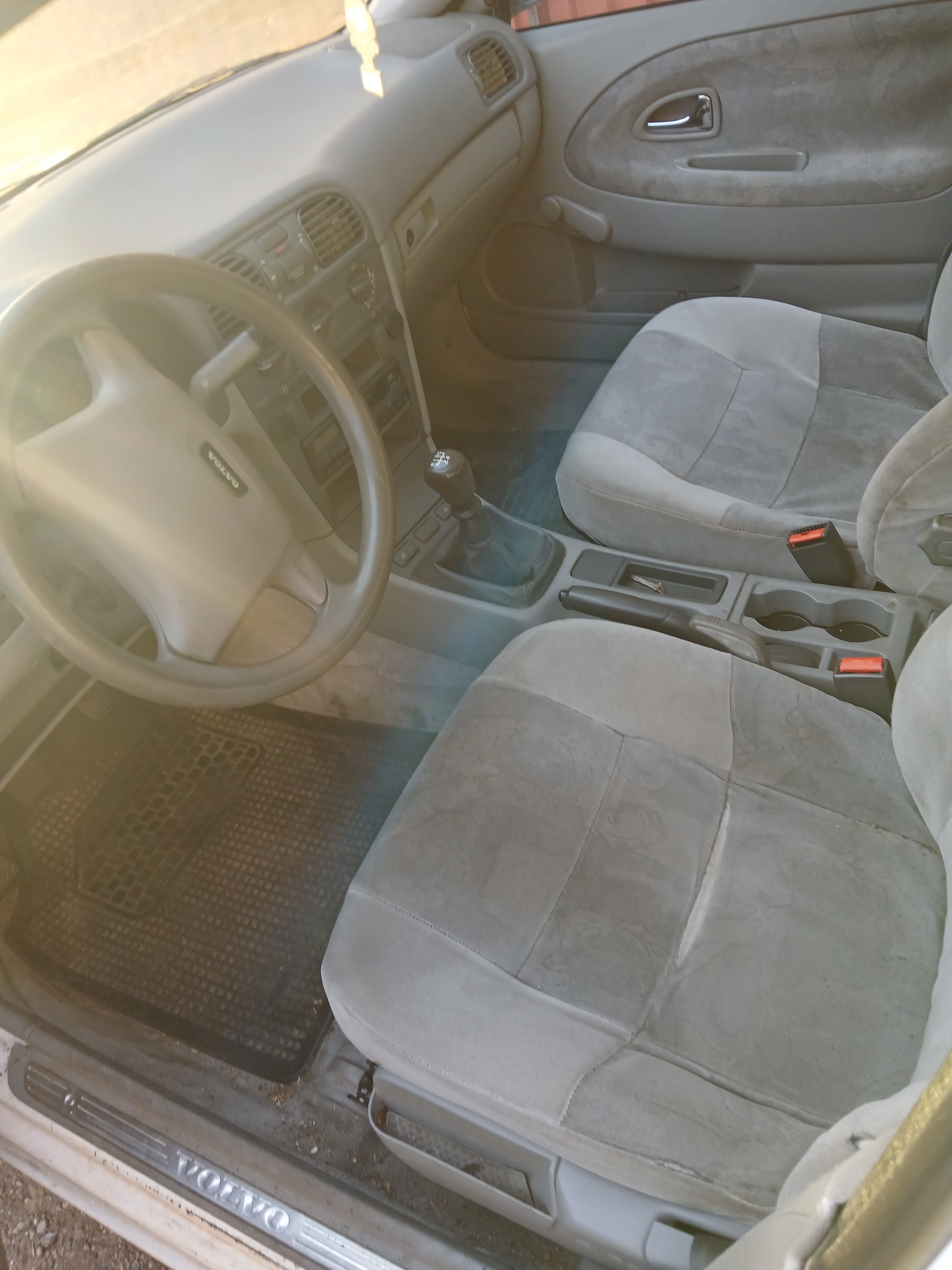 Volvo S40 2.0 Manuell 1996, bild 6/6
