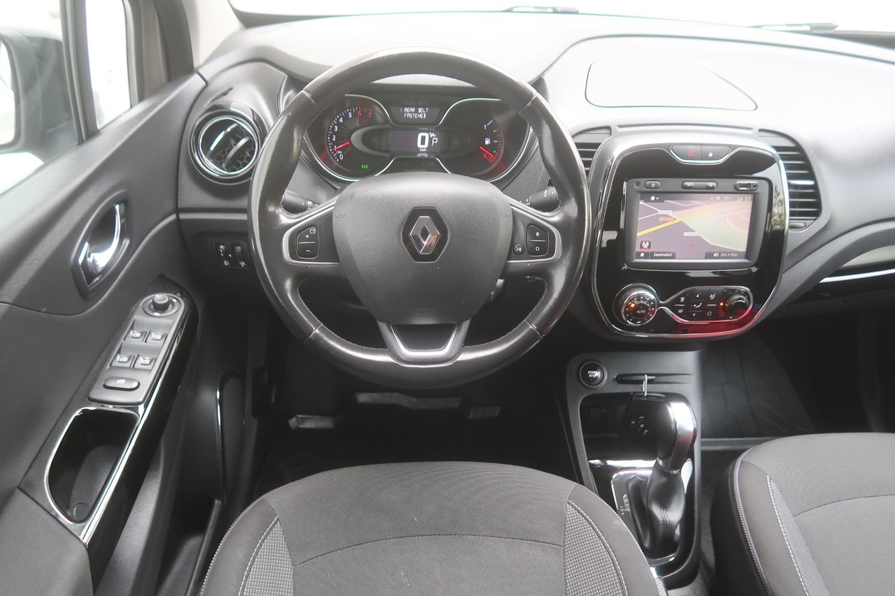 Renault Captur 1.2 TCe EDC 2016, photo 7/10