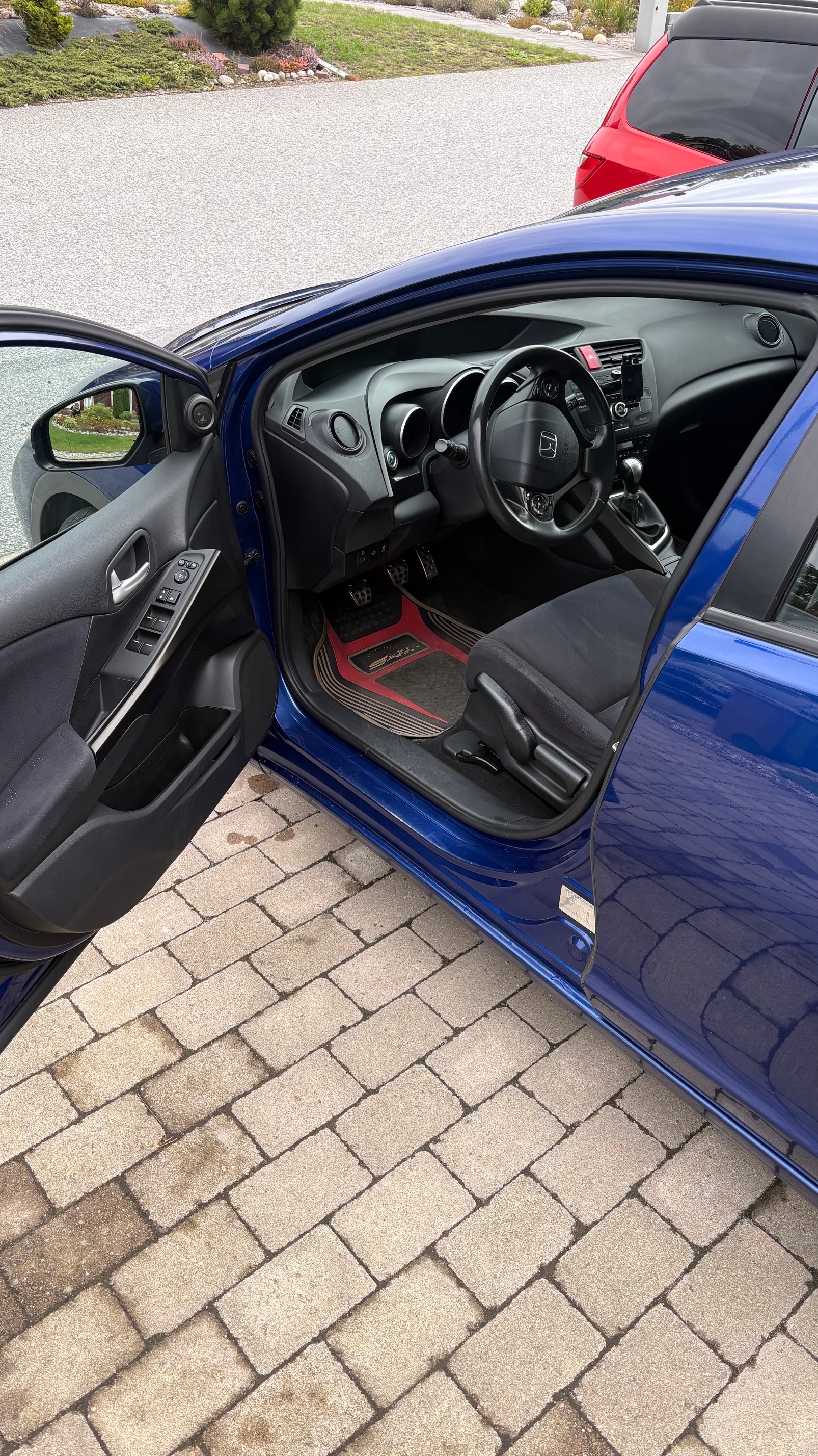 Honda Civic 1.8 i-VTEC Manuell 2012, bild 7/10