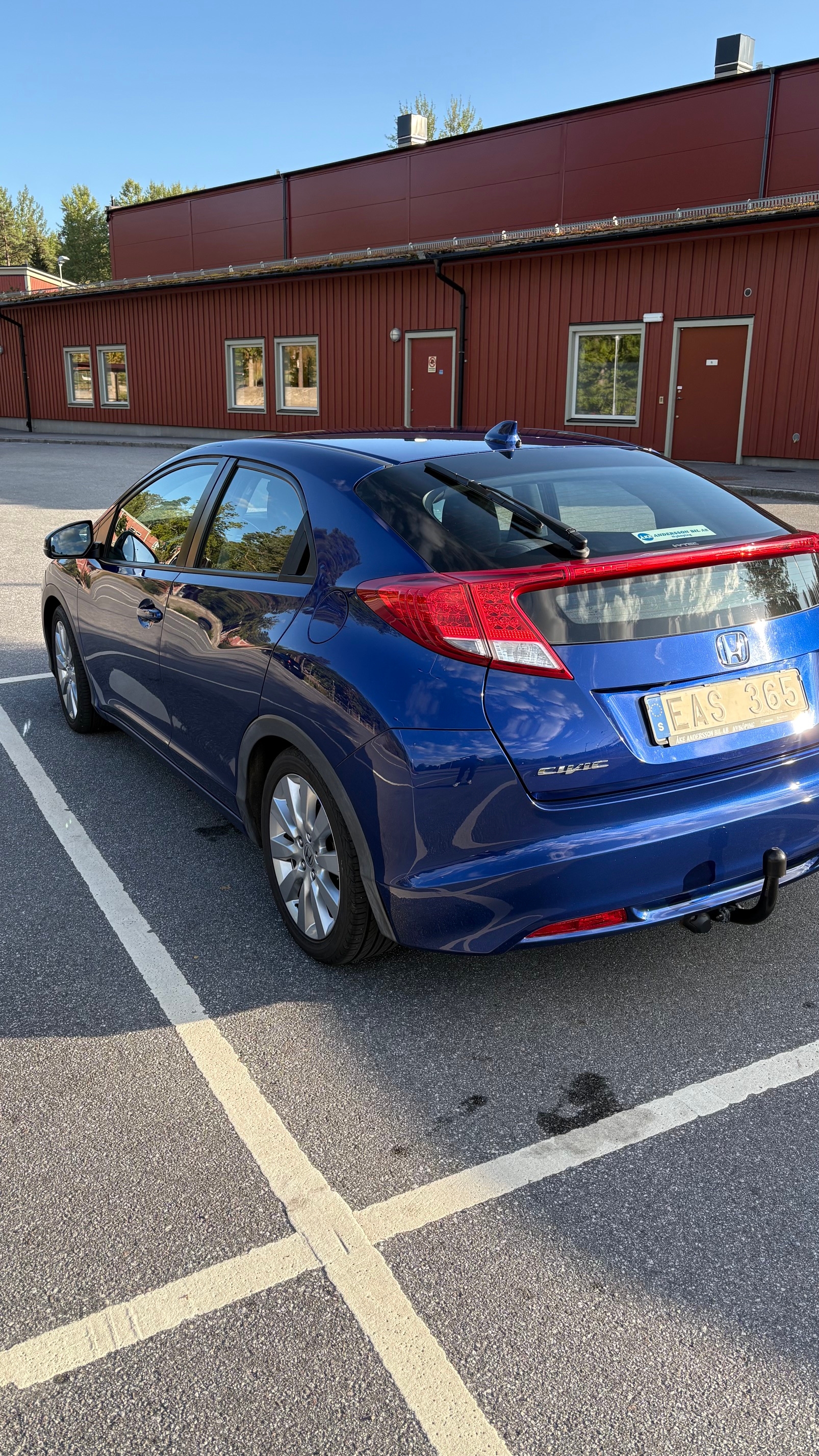 Honda Civic 1.8 i-VTEC Manuell 2012, bild 3/10