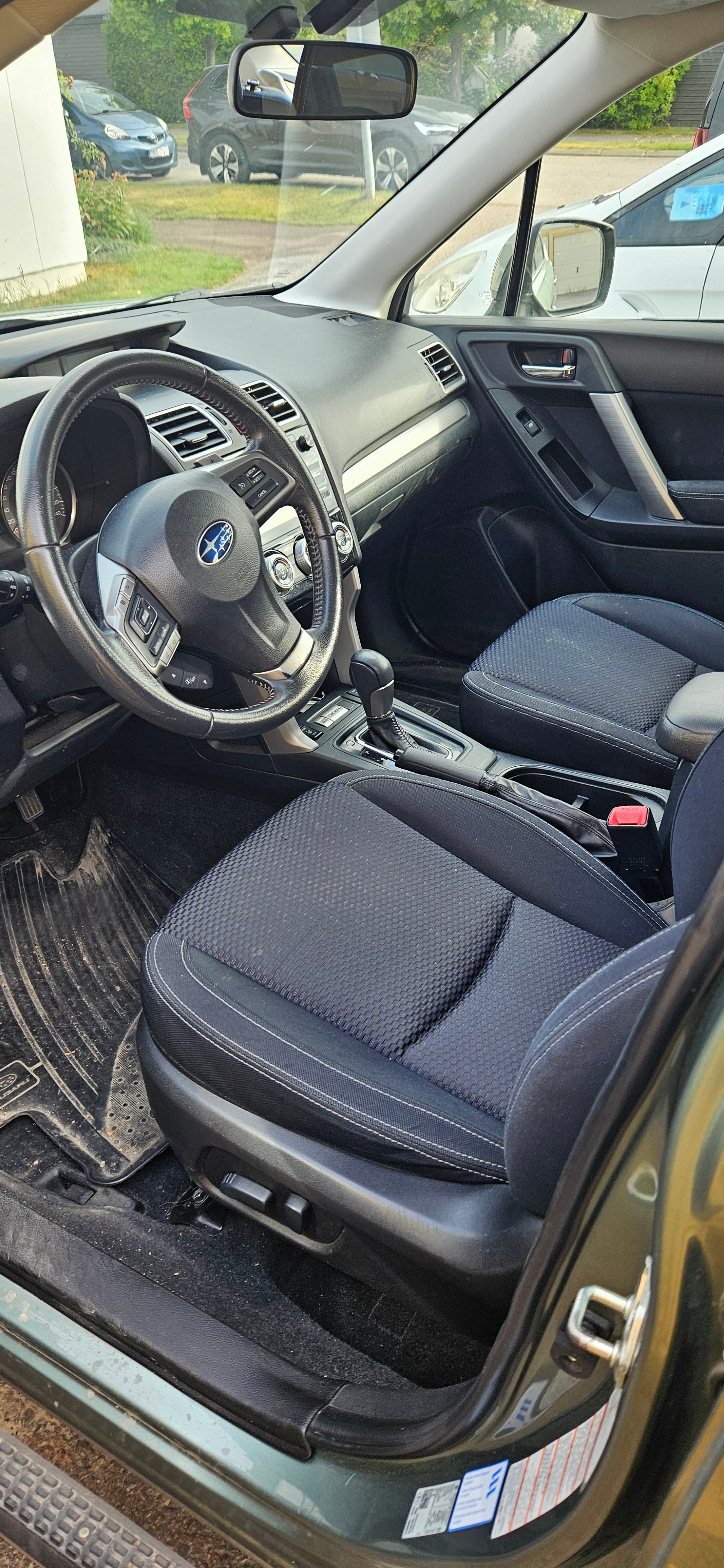 Subaru Forester 2.0 4WD Lineartronic 2015, bild 3/4