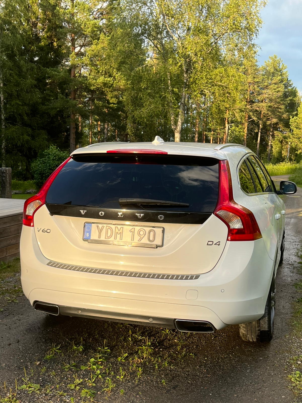 Volvo V60 D4 Manuell 2017, photo 3/5
