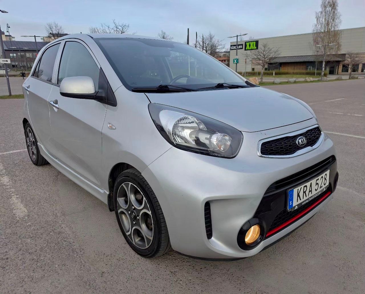 Kia Picanto 5-dörrar 1.0 MPI Manuell 2016, bild 3/6