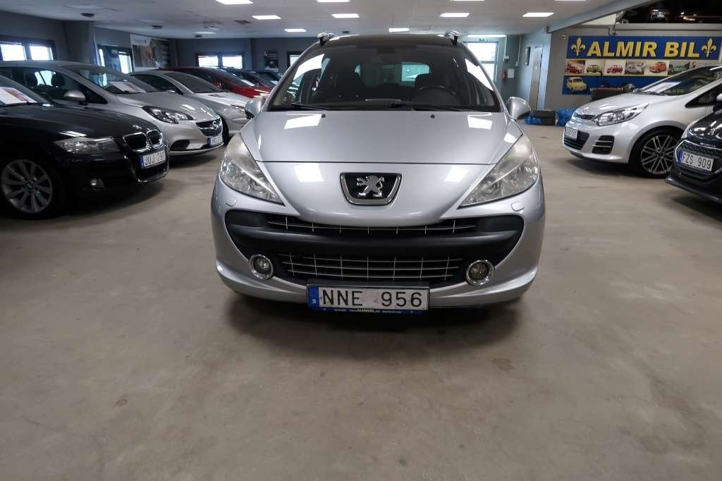 Peugeot 207 SW 1.6 HDi FAP Euro 4 2008, bild 2/10