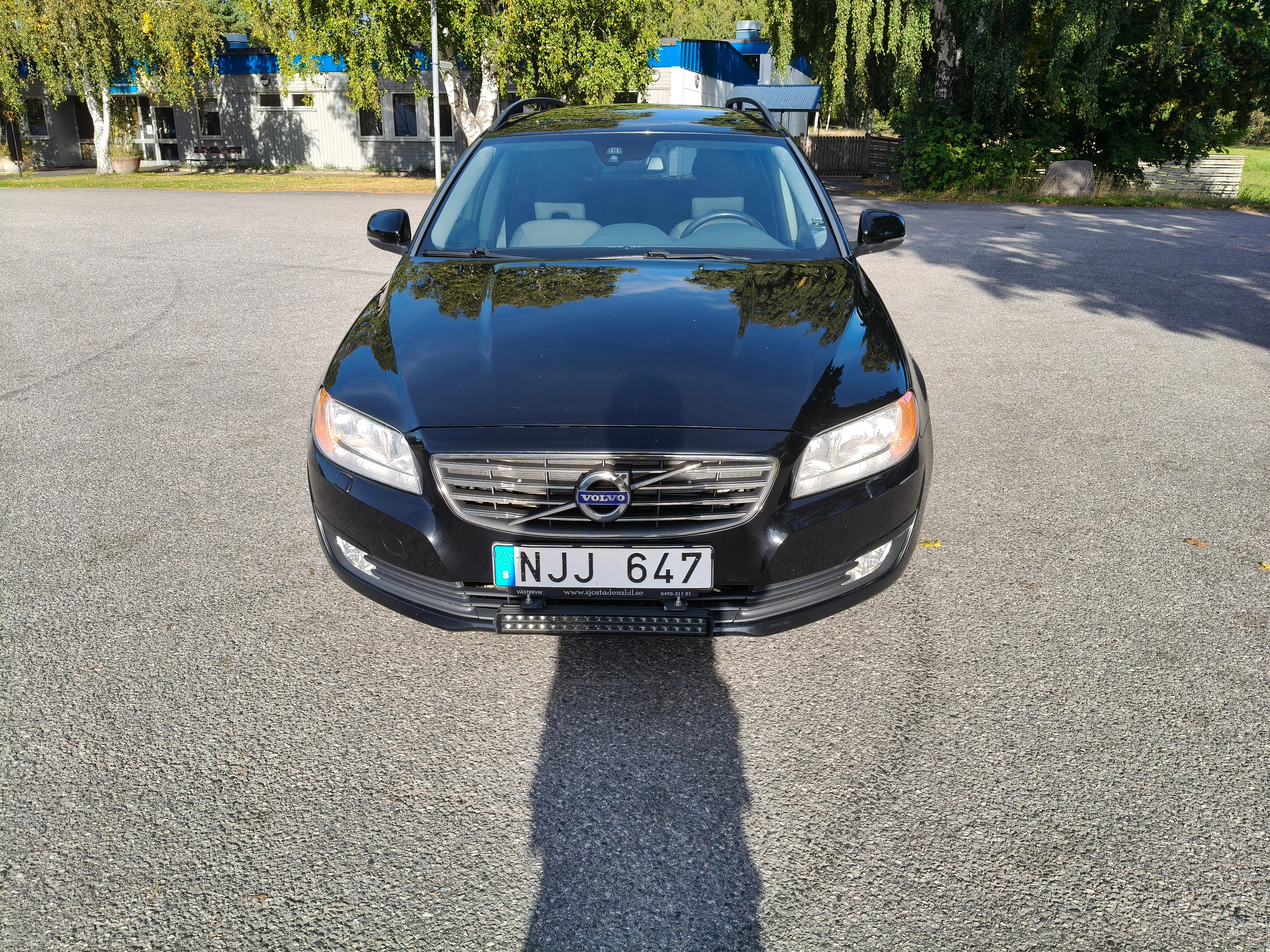 Volvo V70 D2 Manuell 2014, kuva 2/10
