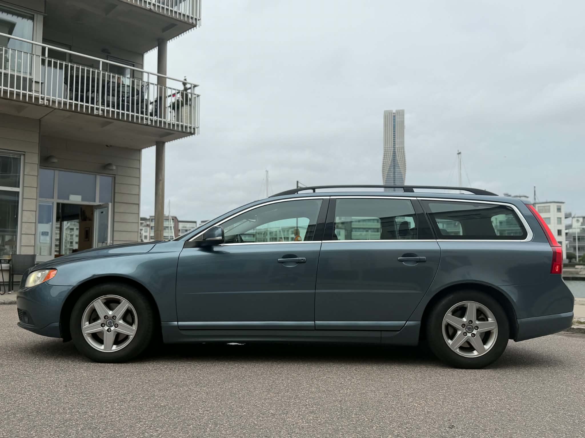 Volvo V70 D2 Powershift 2013, bild 6/10
