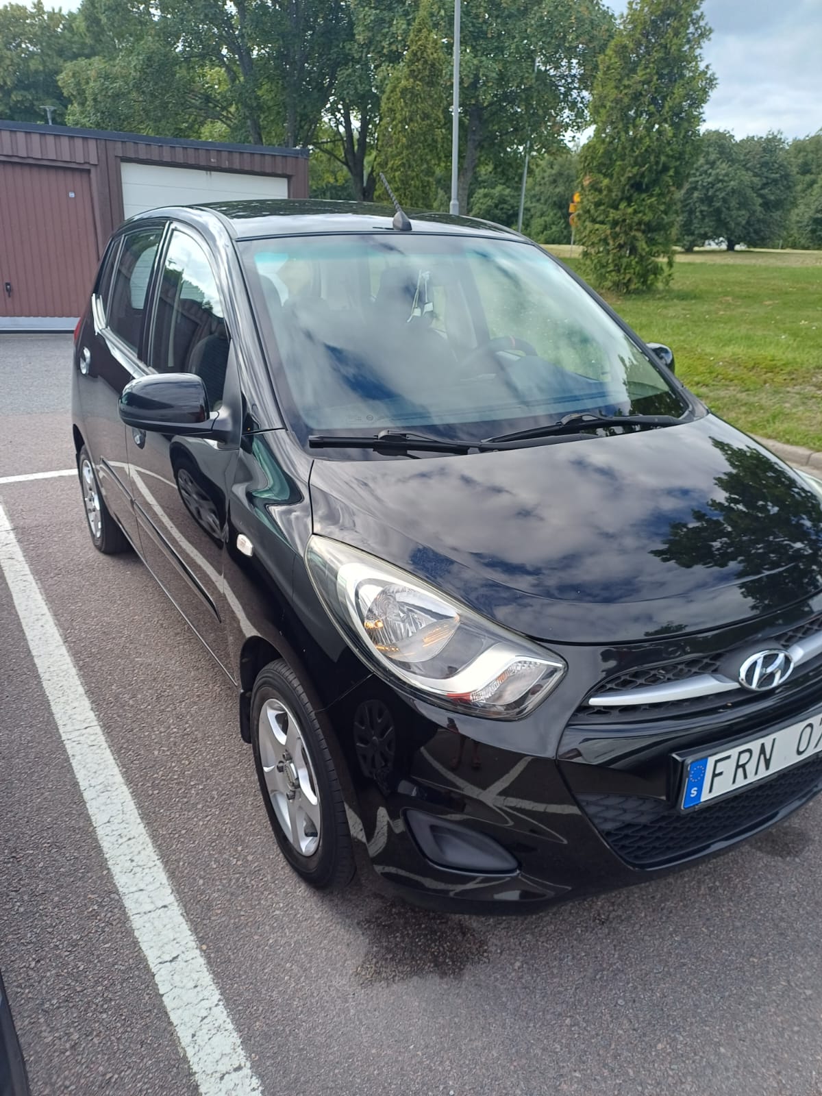Hyundai i10 1.1 iRDE Automatisk 2011, bild 2/8