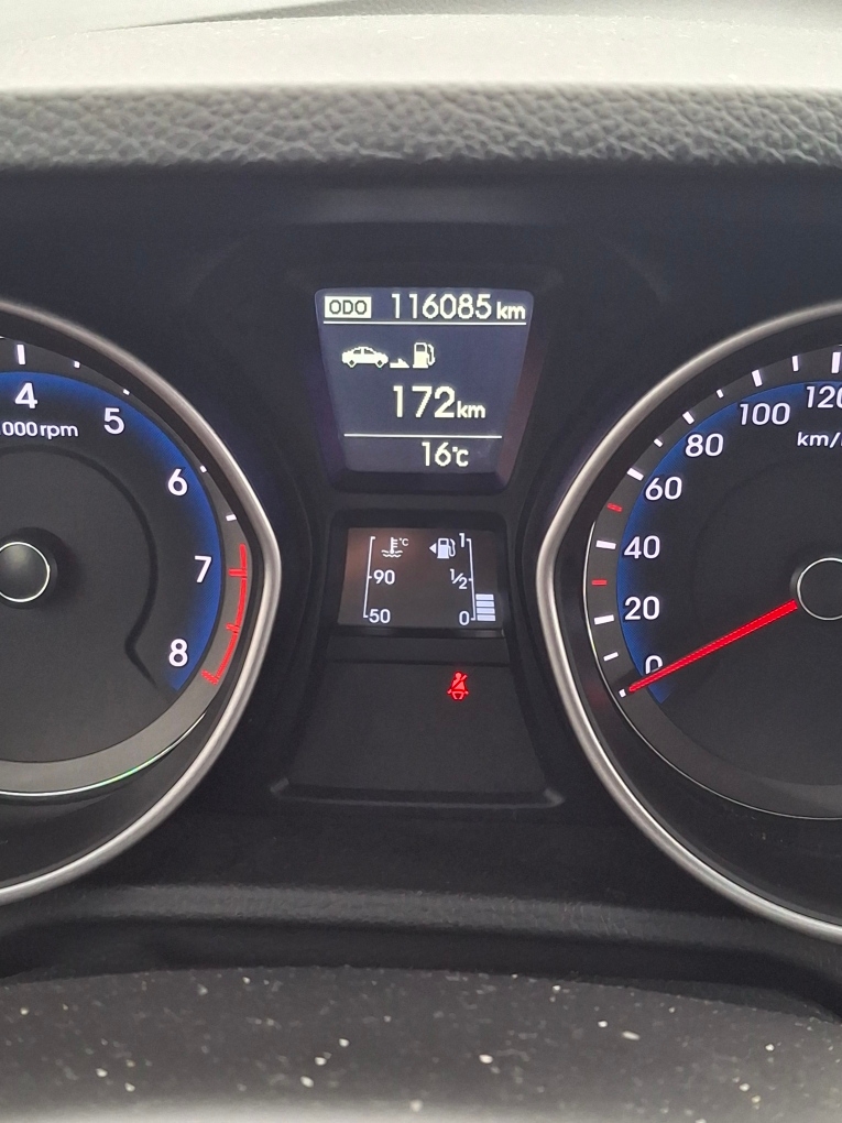 Hyundai i30 Kombi 1.6 GDI Manuell 2015, bild 7/7