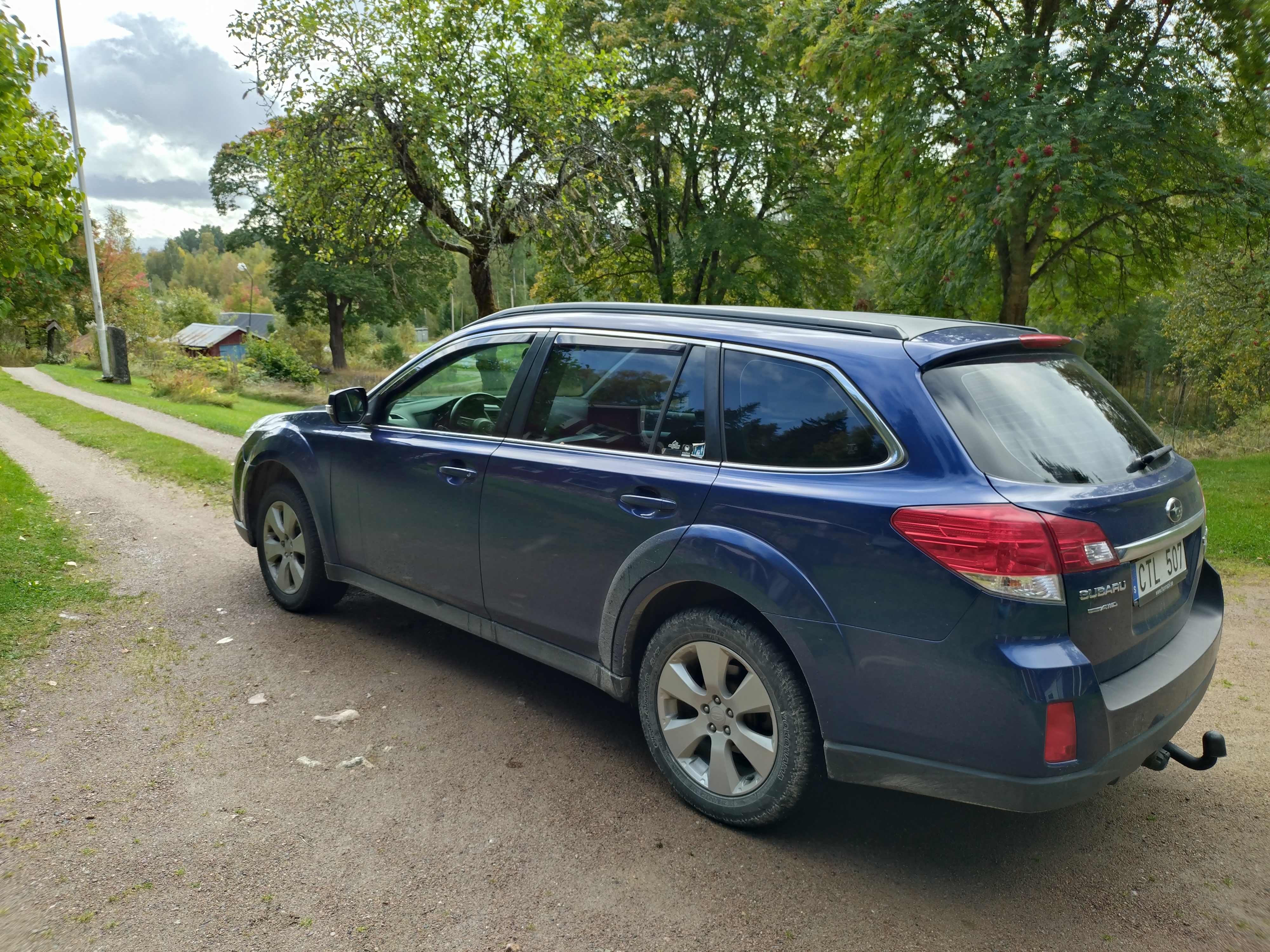 Subaru Outback 2.0 4WD Manuell 2012, bild 3/5