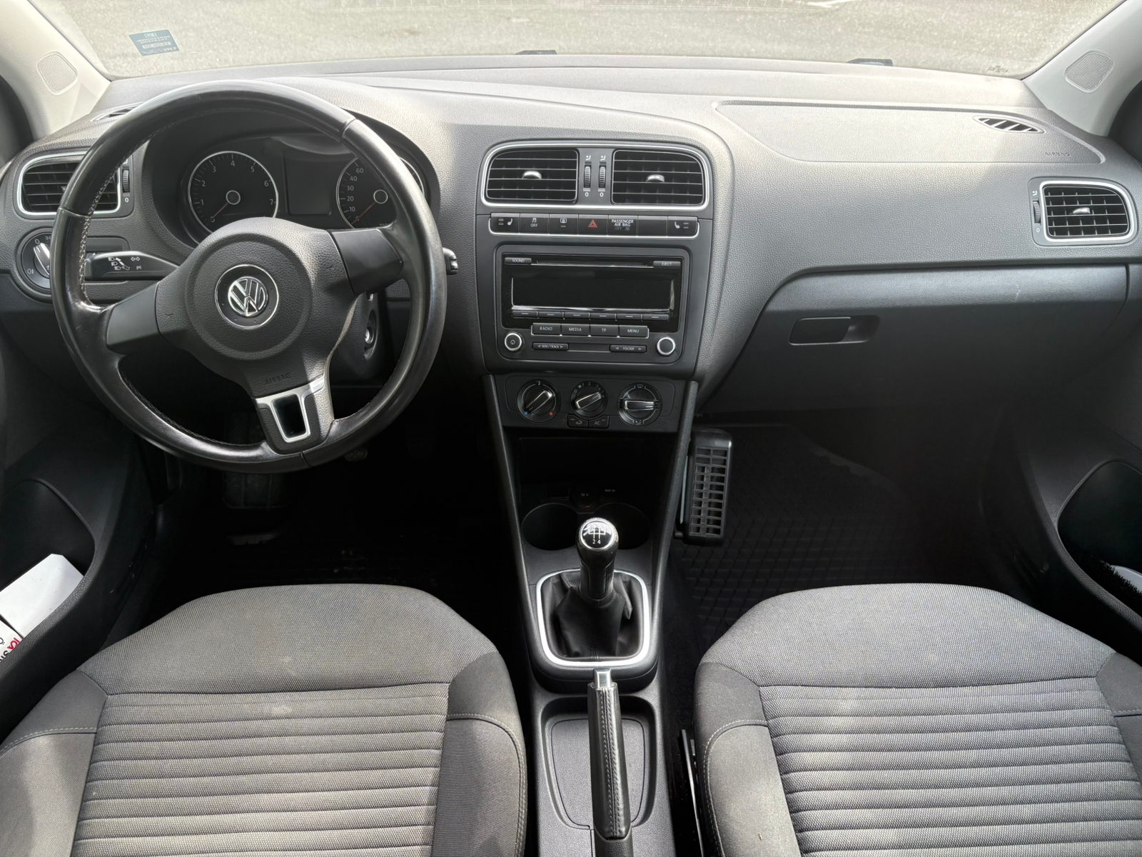 Volkswagen Polo 5-dörrar 1.2 TSI Manuell 2012, bild 5/8