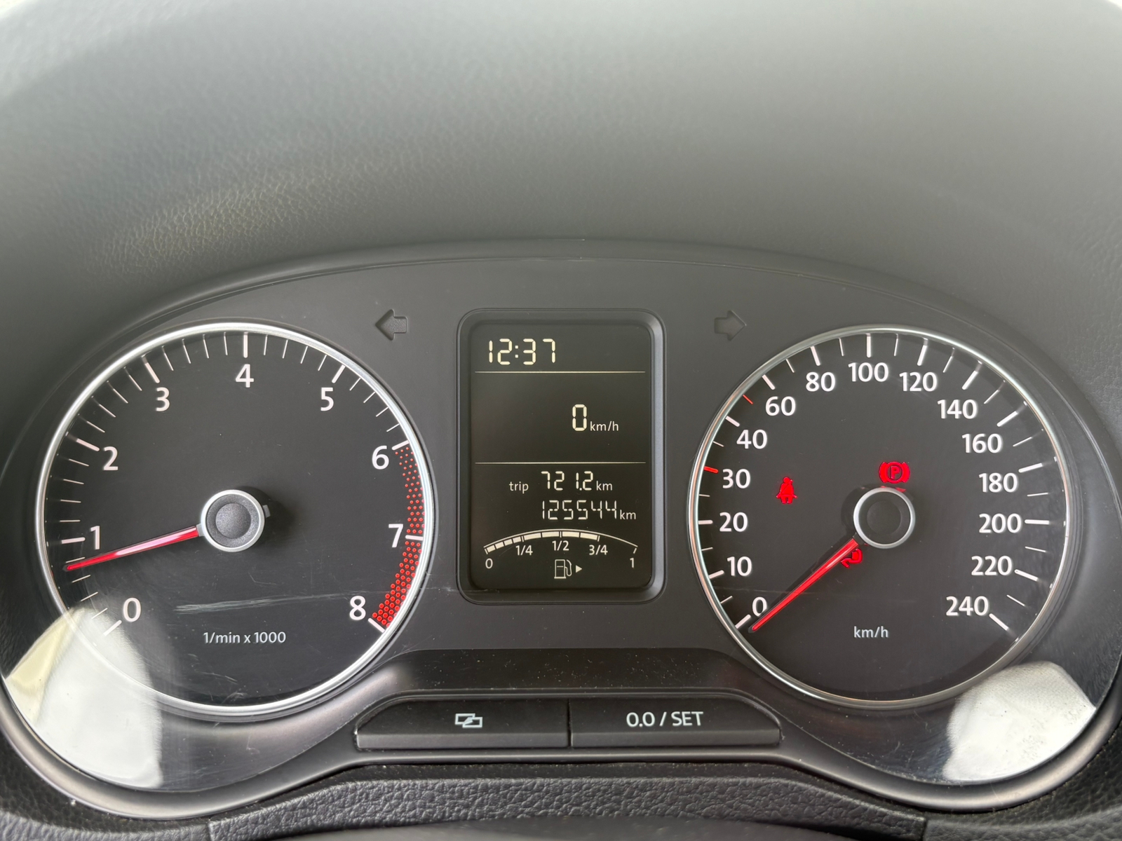 Volkswagen Polo 5-dörrar 1.2 TSI Manuell 2012, bild 6/8