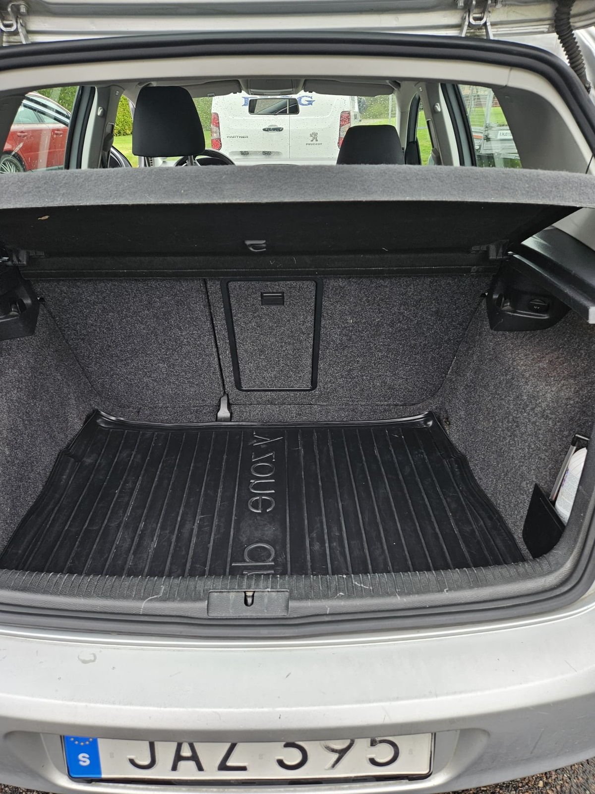 Volkswagen Golf 2010, bild 6/6