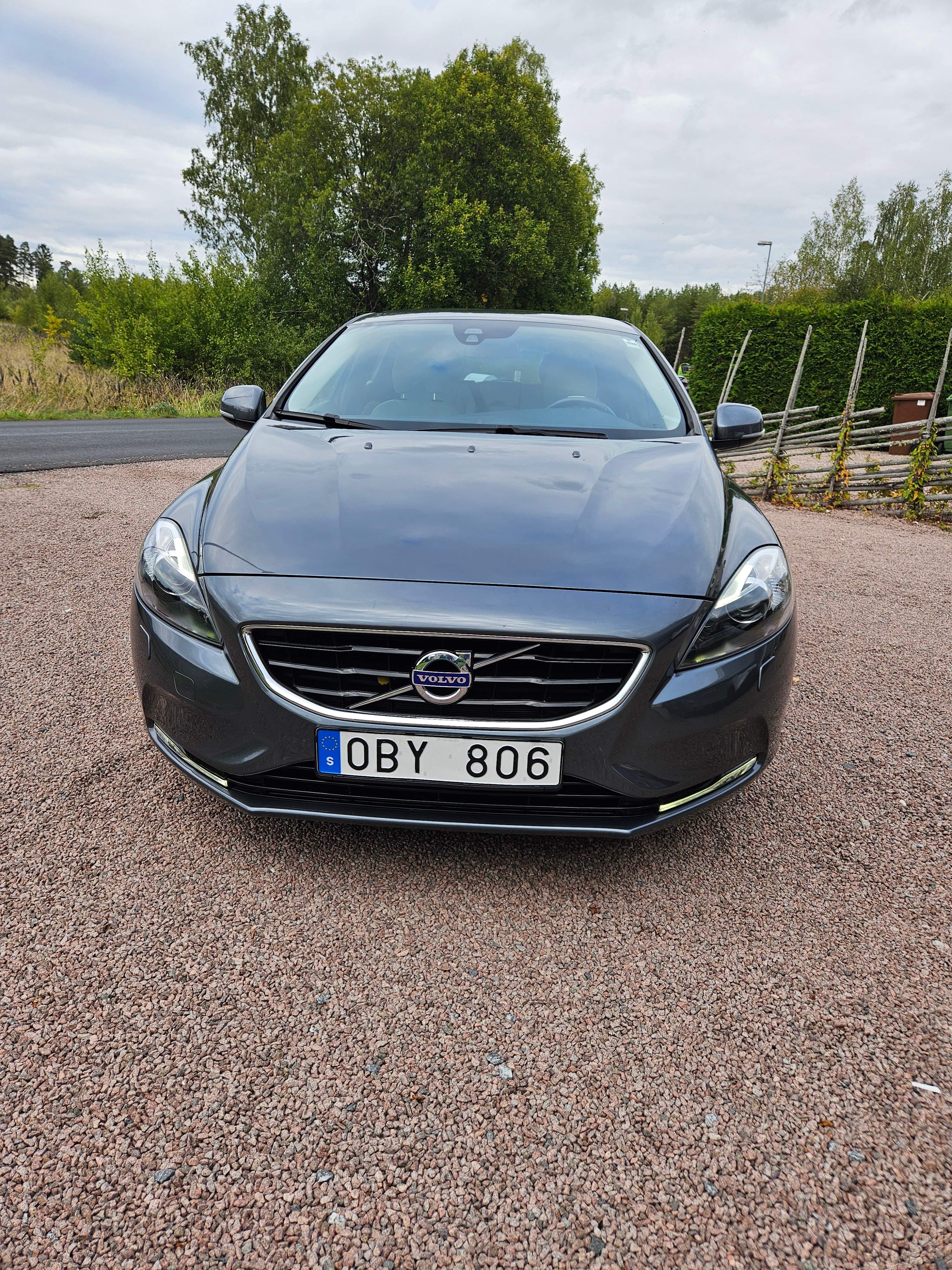 Volvo V40 T2 Manuell 2014, bild 4/10