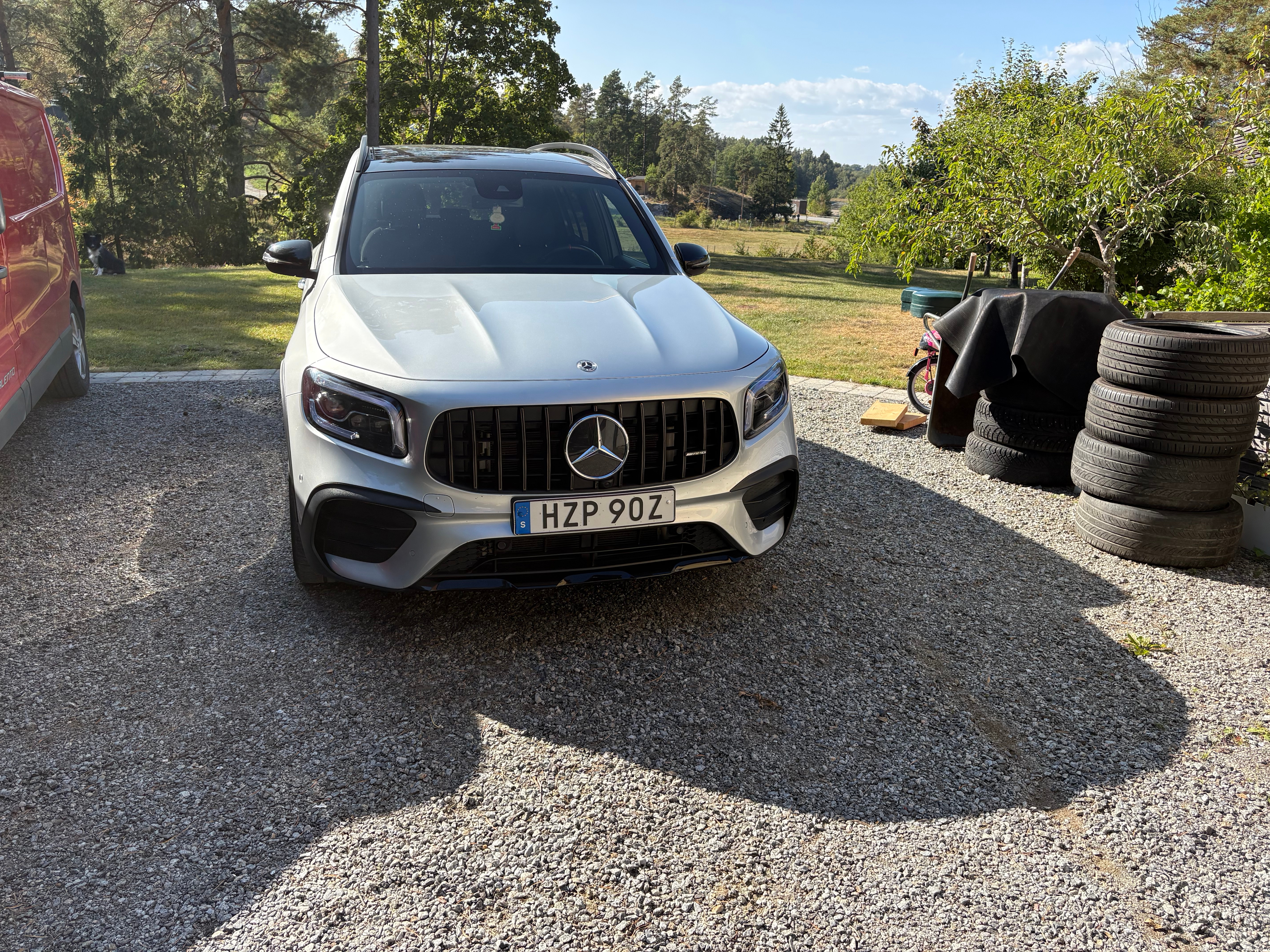 Mercedes-Benz GLB 35 AMG 4MATIC 8G-DCT 2022, bild 4/6