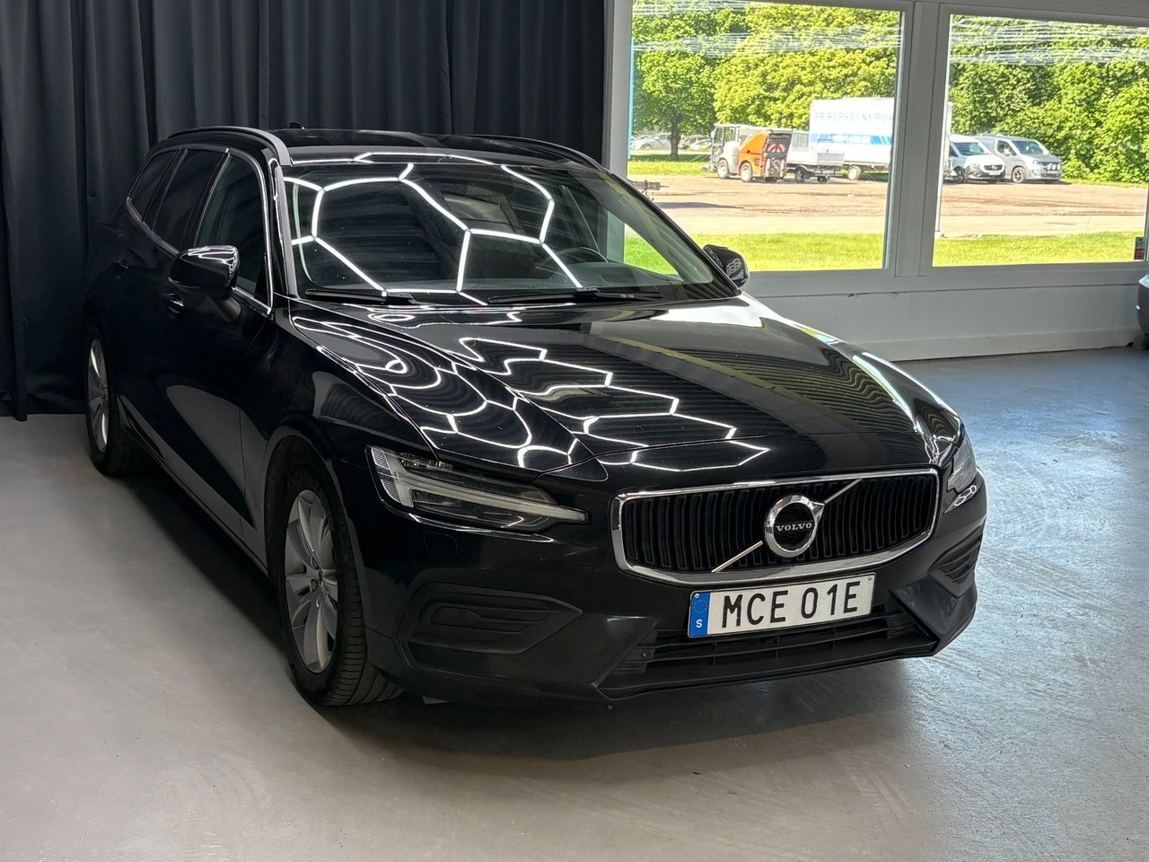 Volvo V60 B4 Geartronic Advanced 2022, bild 2/10