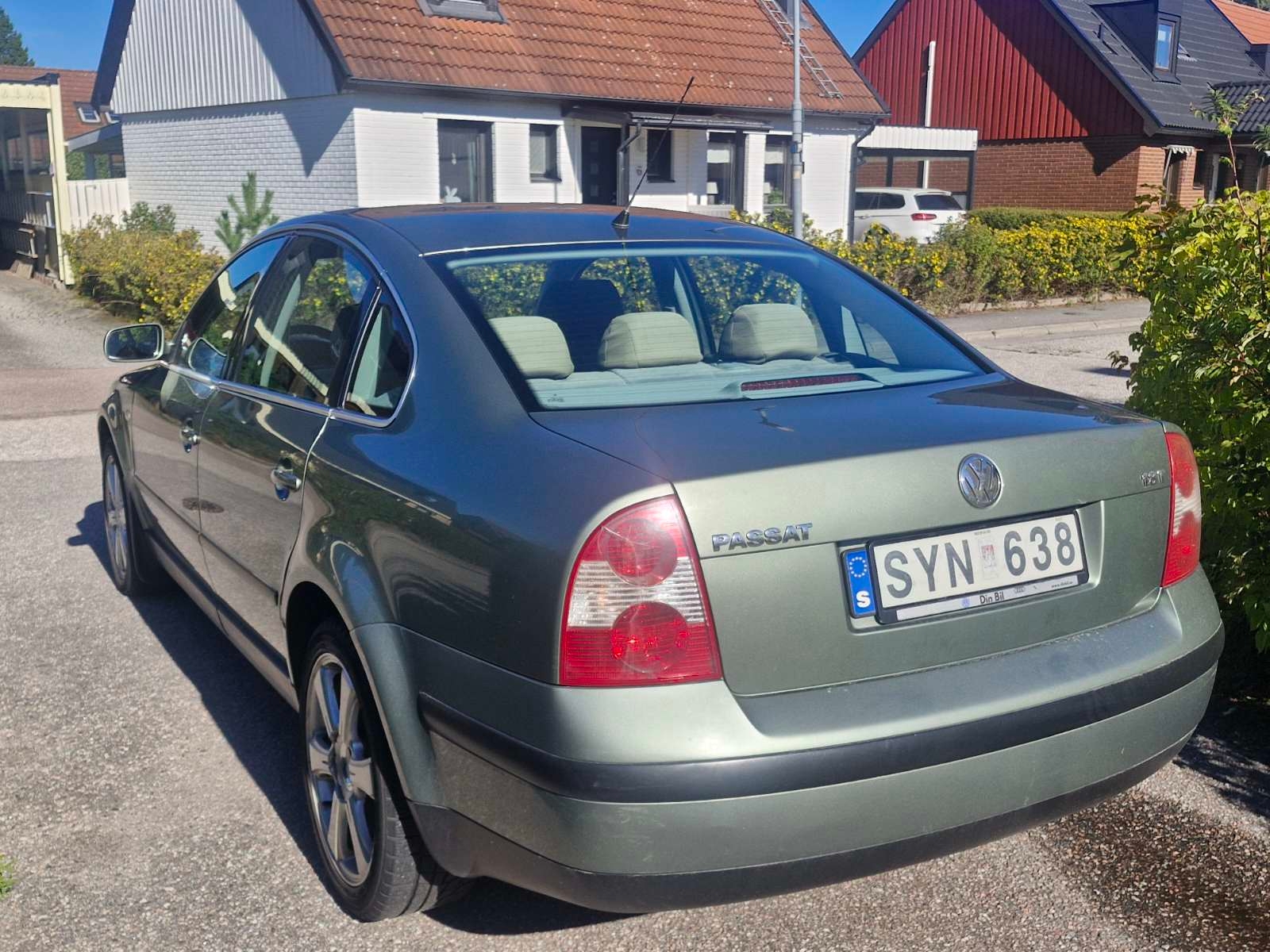 Volkswagen Passat 1.8 T Manuell 2002, bild 5/8
