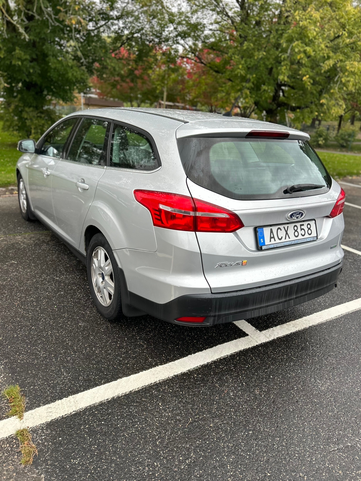 Ford Focus Kombi 1.0 EcoBoost Manuell 2017, bild 4/10