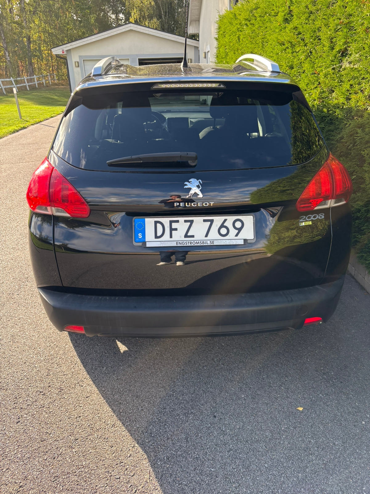 Peugeot 2008 1.6 e-HDi Manuell 2014, bild 3/4