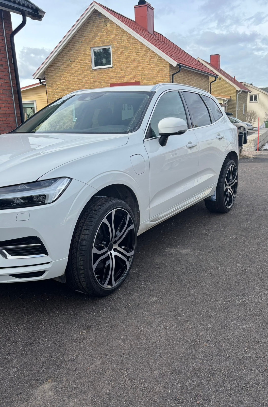 Volvo XC60 Recharge T6 AWD Geartronic 2021, bild 3/8