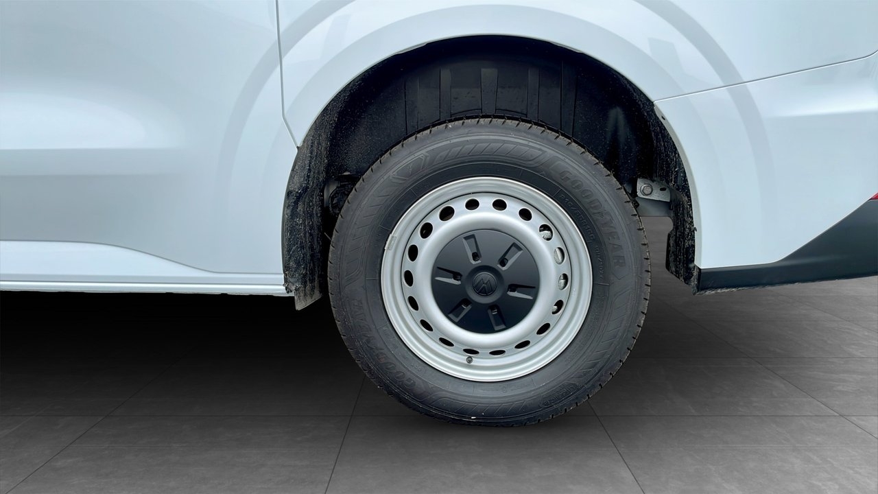 Volkswagen Transporter e- 64 kWh L1 2026, photo 6/10