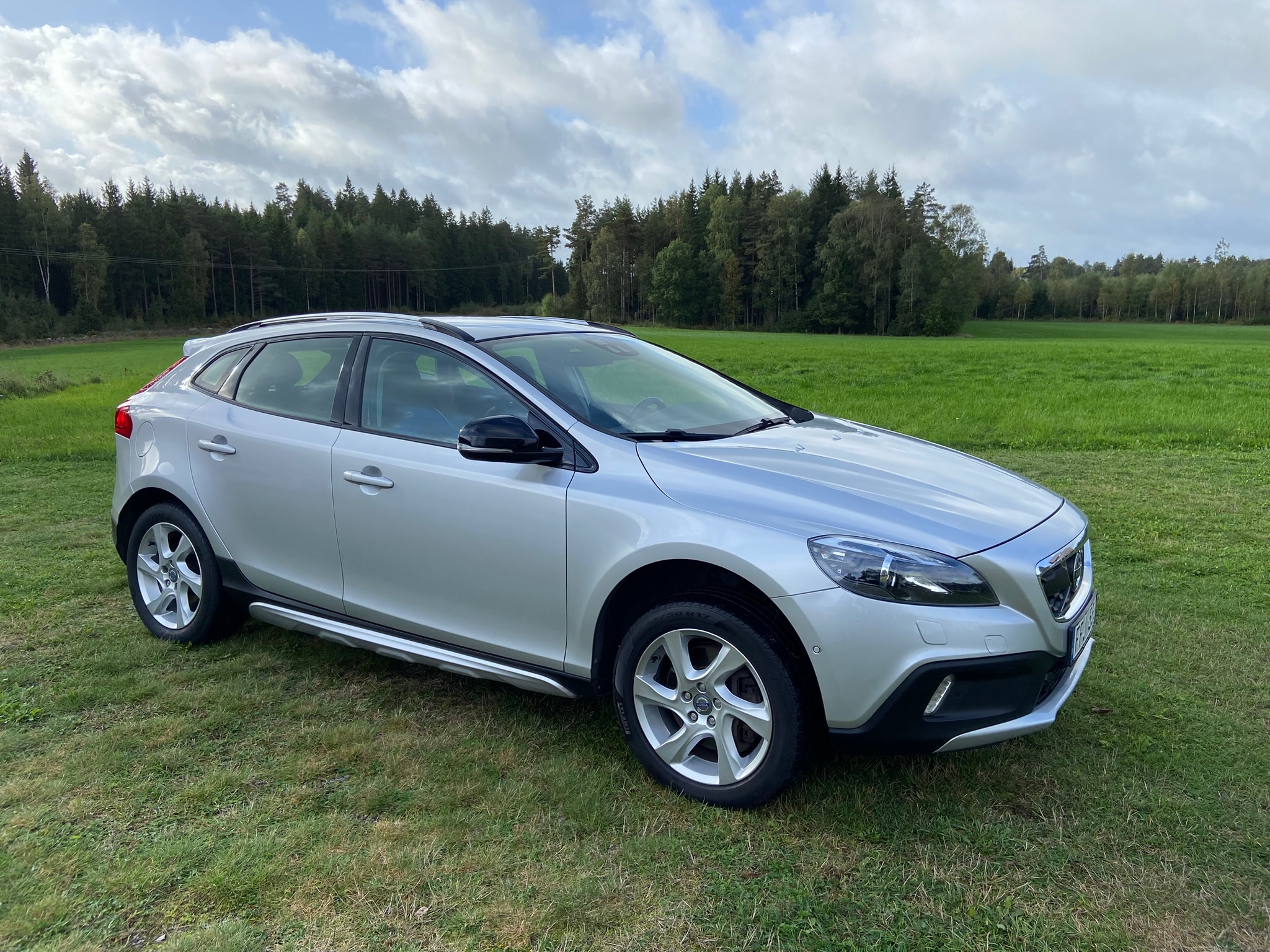 Volvo V40 Cross Country D3 Geartronic 2013, bild 3/8