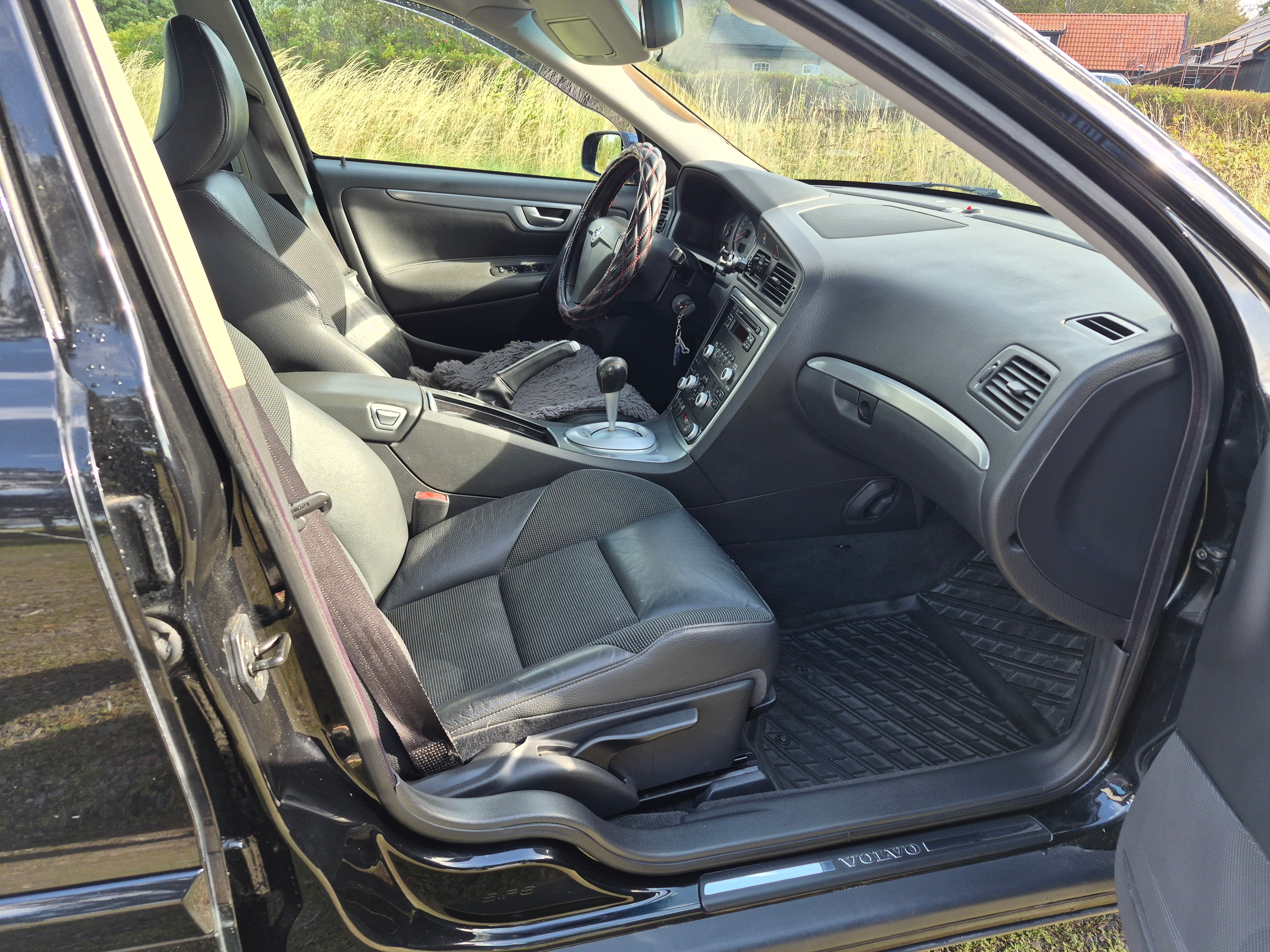 Volvo S60 2.5T Manuell 2006, kuva 7/9